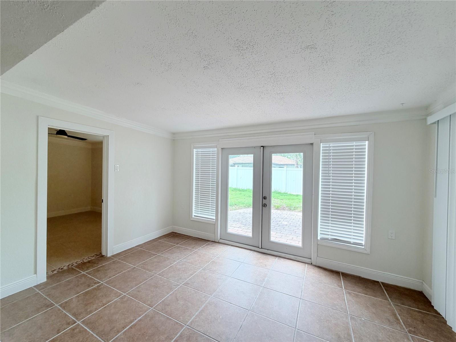 1827 OKLAHOMA AVE NE, ST PETERSBURG, FL — photo 10