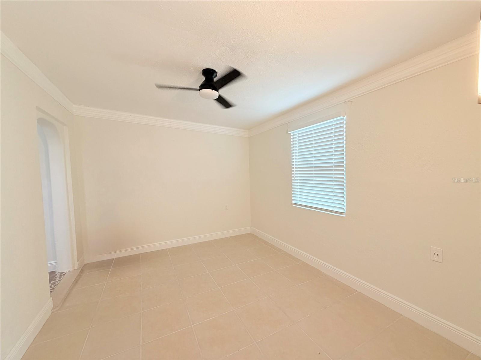 1827 OKLAHOMA AVE NE, ST PETERSBURG, FL — photo 16