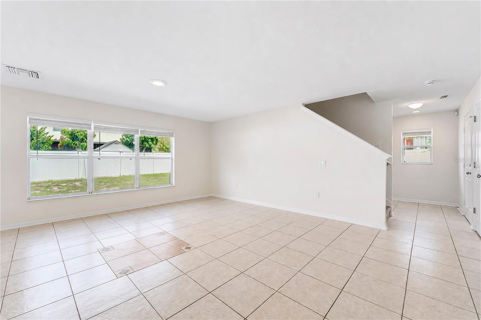 10725 BAMBOO ROD CIR, RIVERVIEW, FL — photo 3