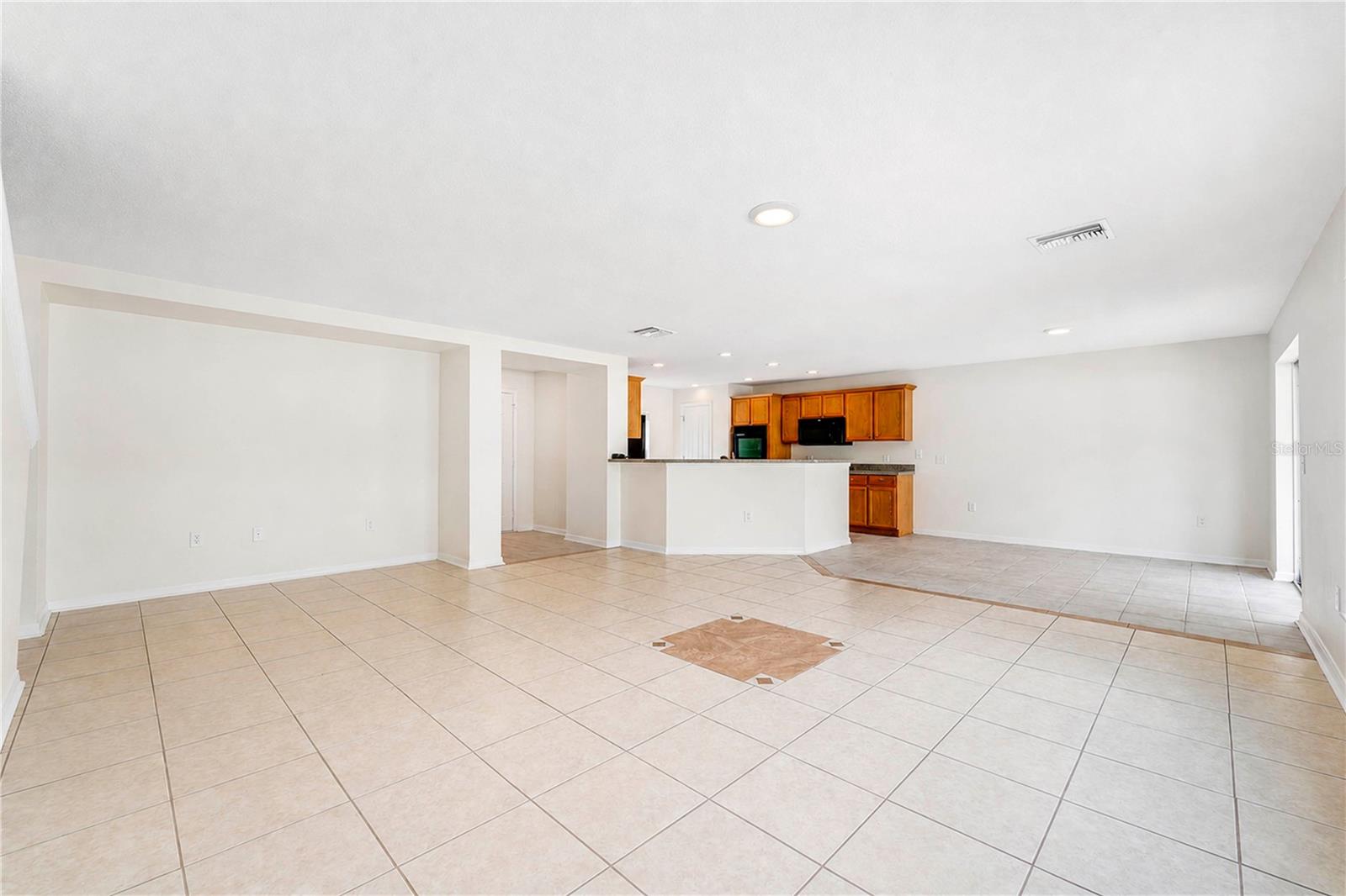 10725 BAMBOO ROD CIR, RIVERVIEW, FL — photo 4