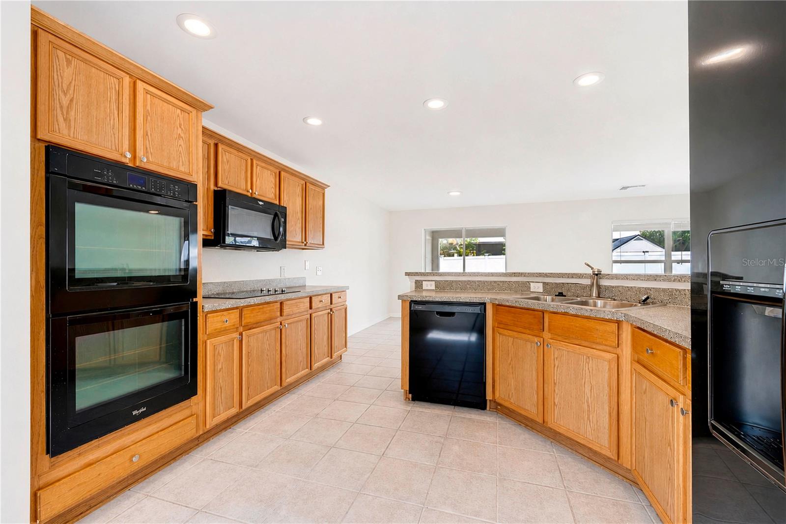 10725 BAMBOO ROD CIR, RIVERVIEW, FL — photo 8
