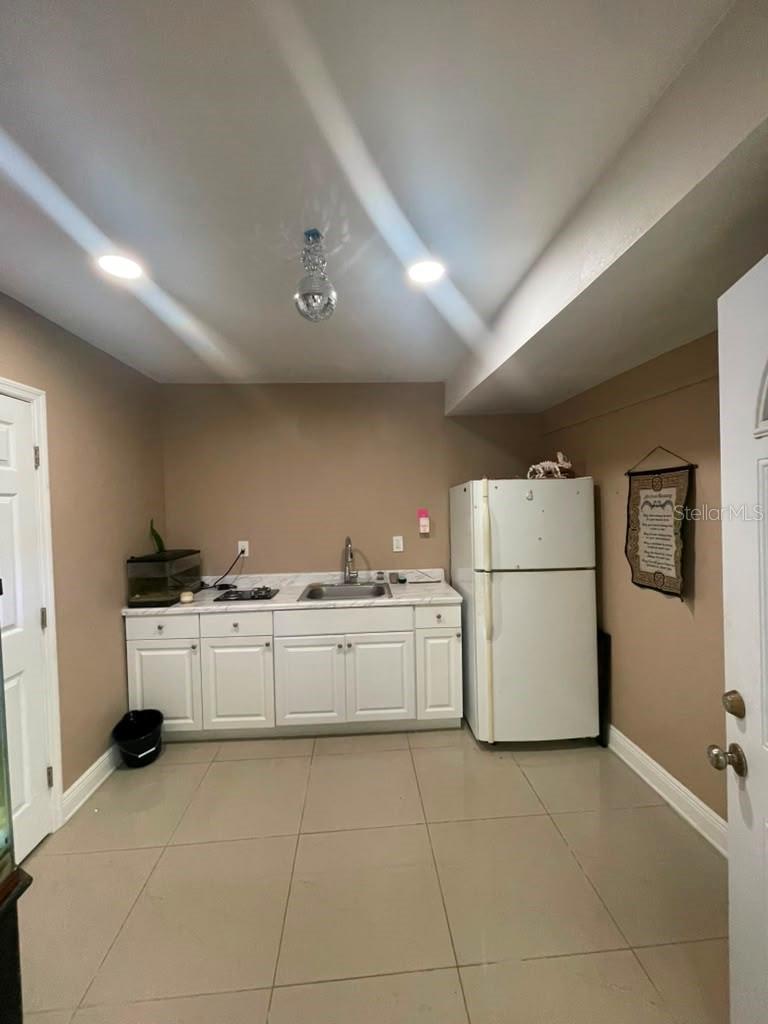1124 KING ARTHUR CT, VALRICO, FL — photo 35