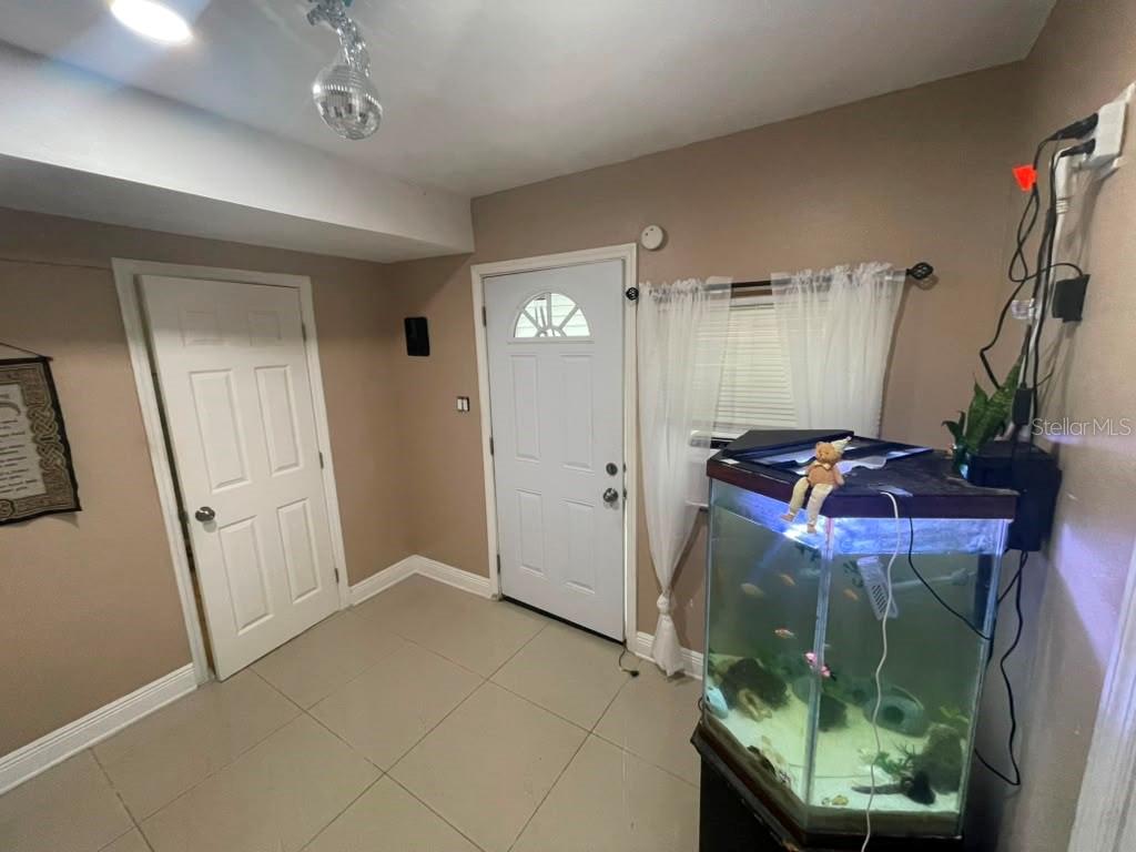 1124 KING ARTHUR CT, VALRICO, FL — photo 34