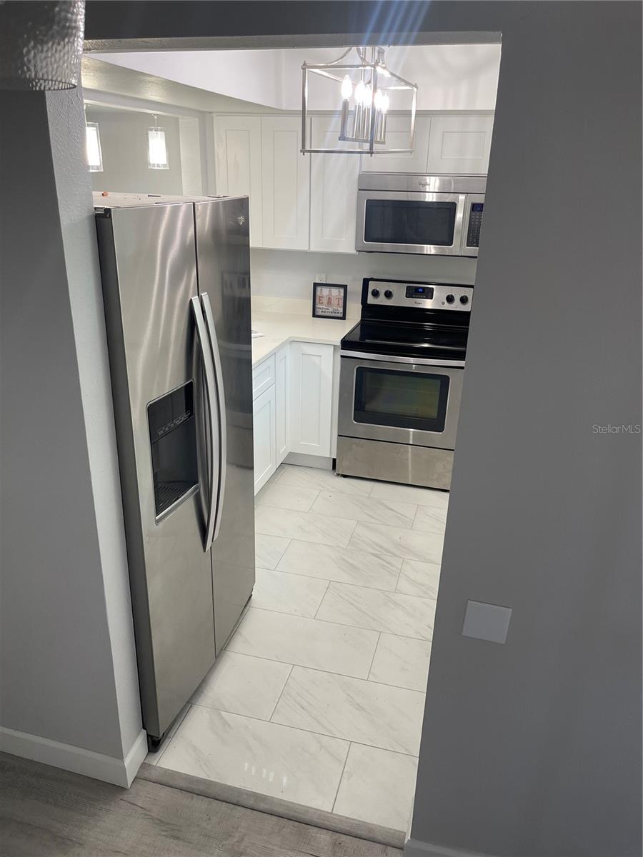 152 DOUGLAS RD W #B, OLDSMAR, FL — photo 7