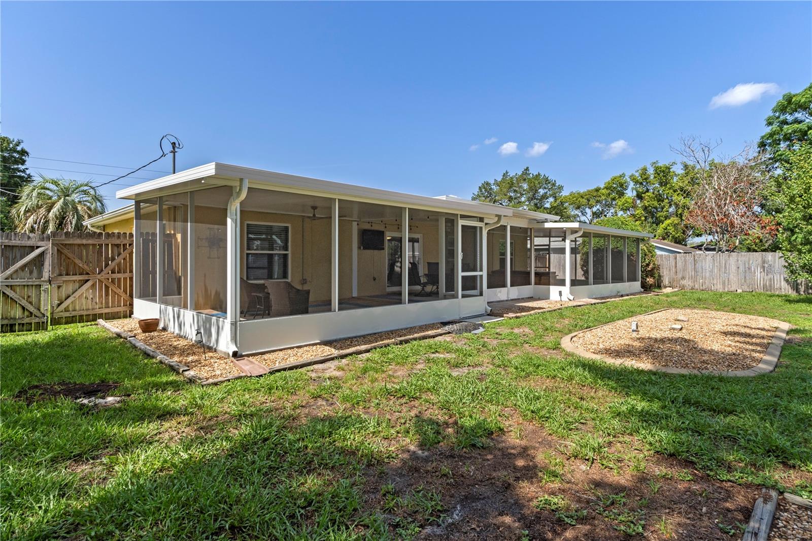 9799 HORIZON DR, SPRING HILL, FL — photo 36