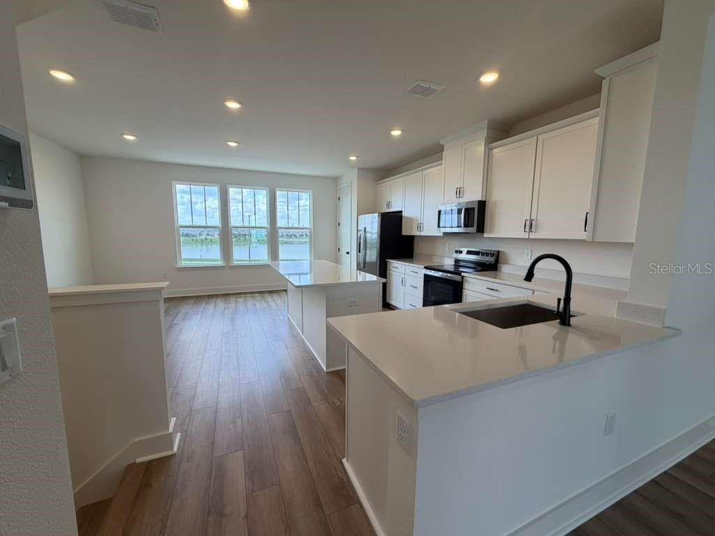 15038 GROVESIDE RD, WINTER GARDEN, FL — photo 7