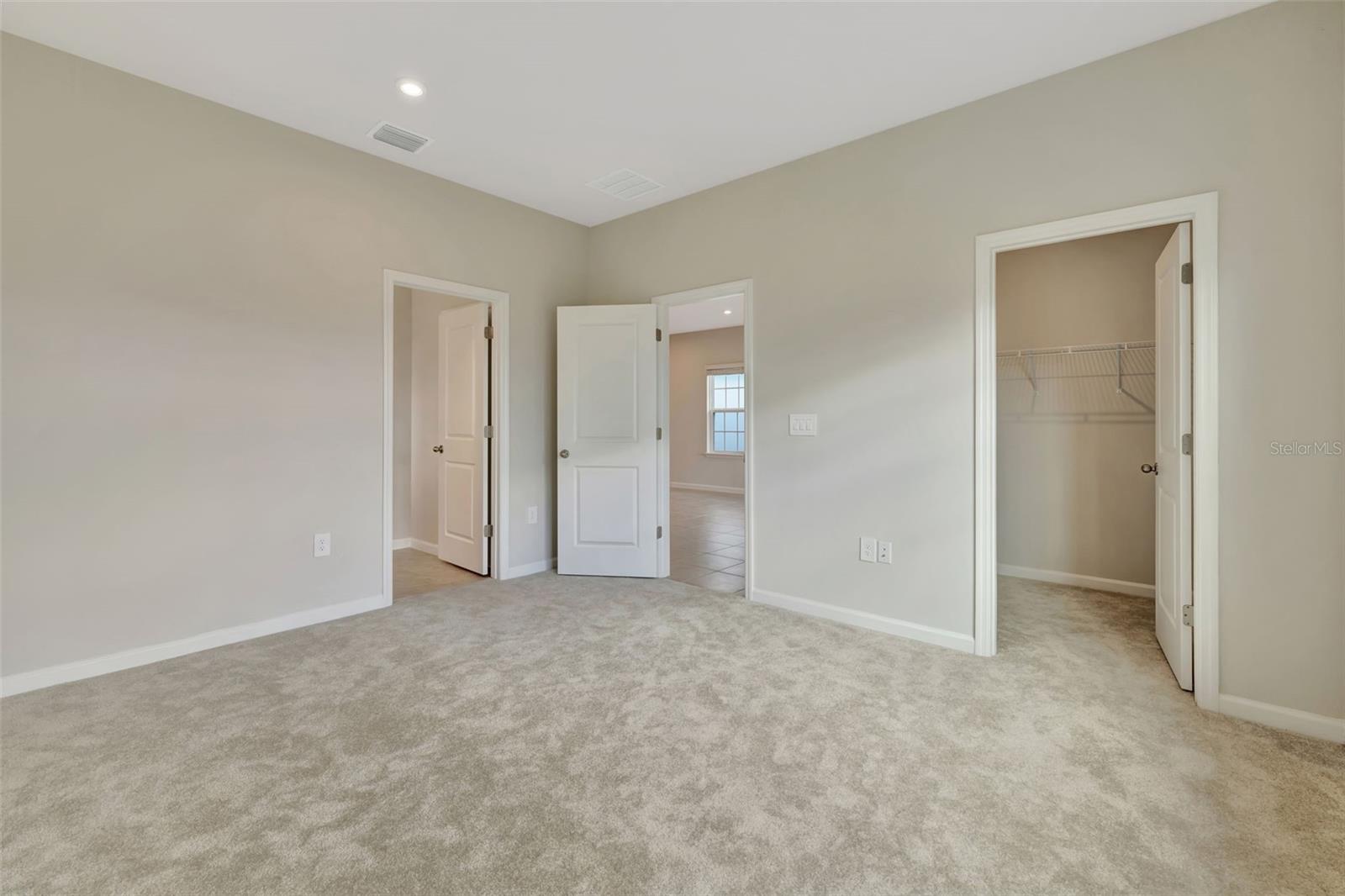 4525 PIPPIN LN, LAKEWOOD RANCH, FL — photo 14