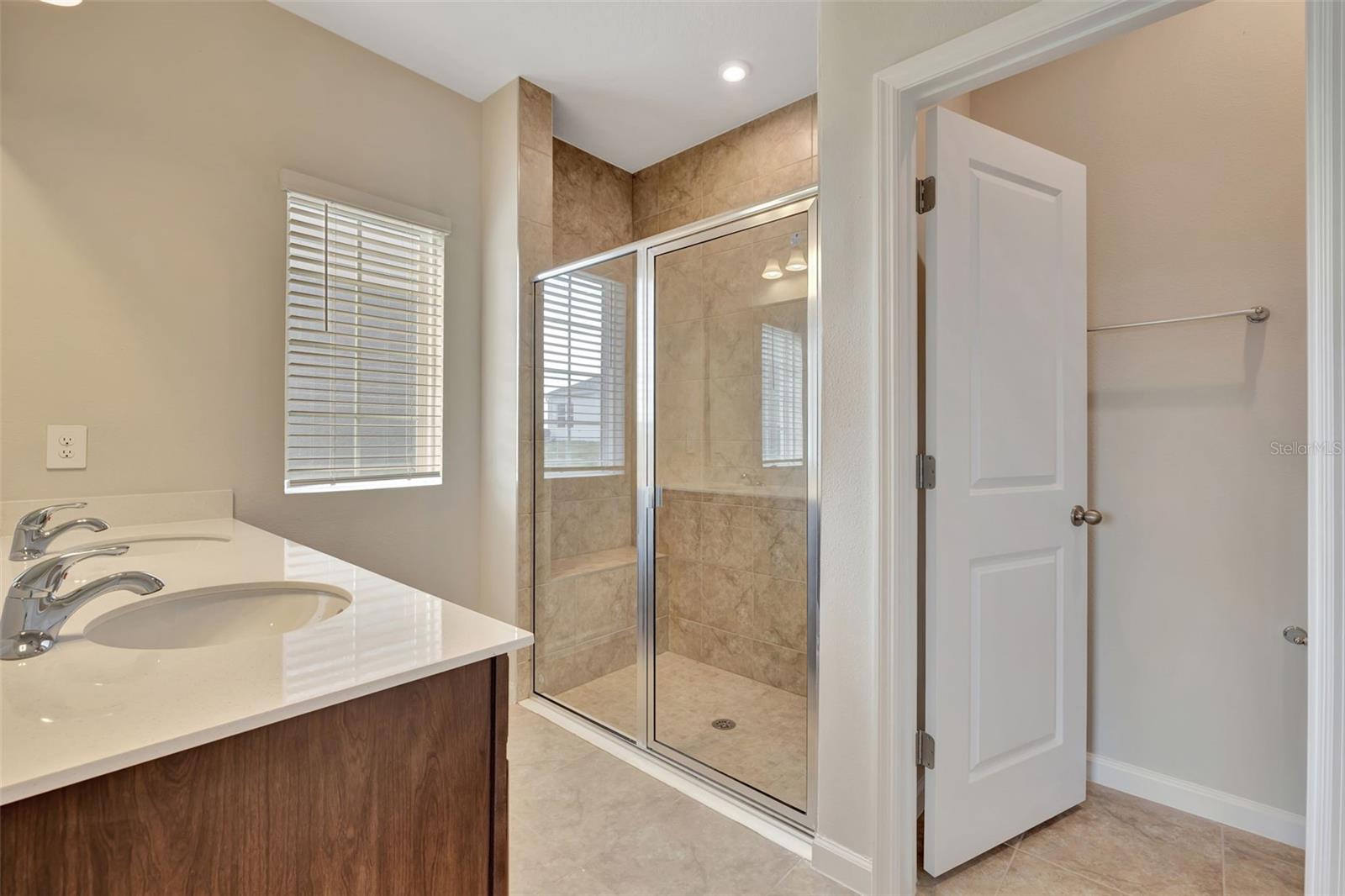 4525 PIPPIN LN, LAKEWOOD RANCH, FL — photo 16