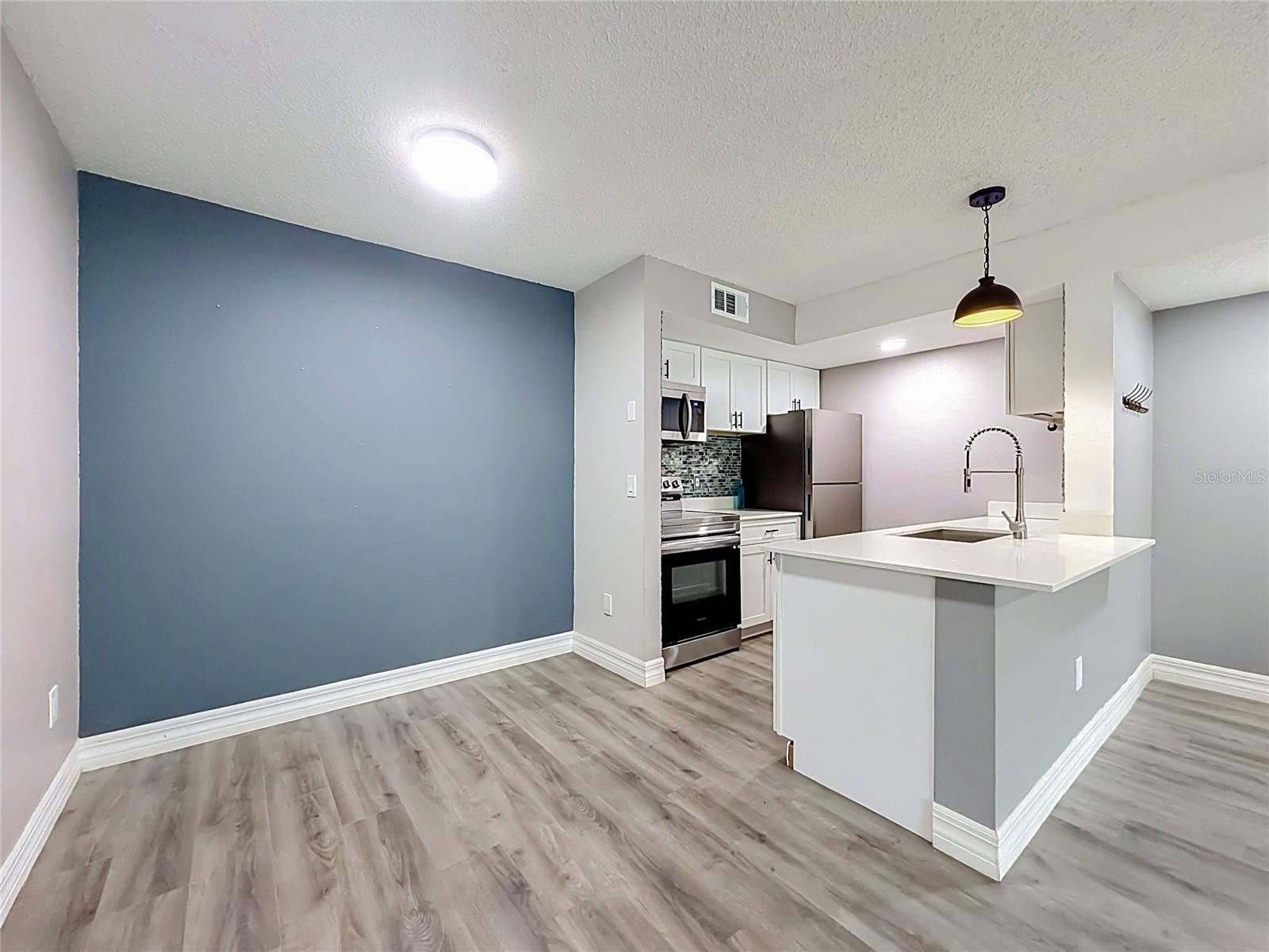 5144 CONROY RD #13, ORLANDO, FL — photo 5