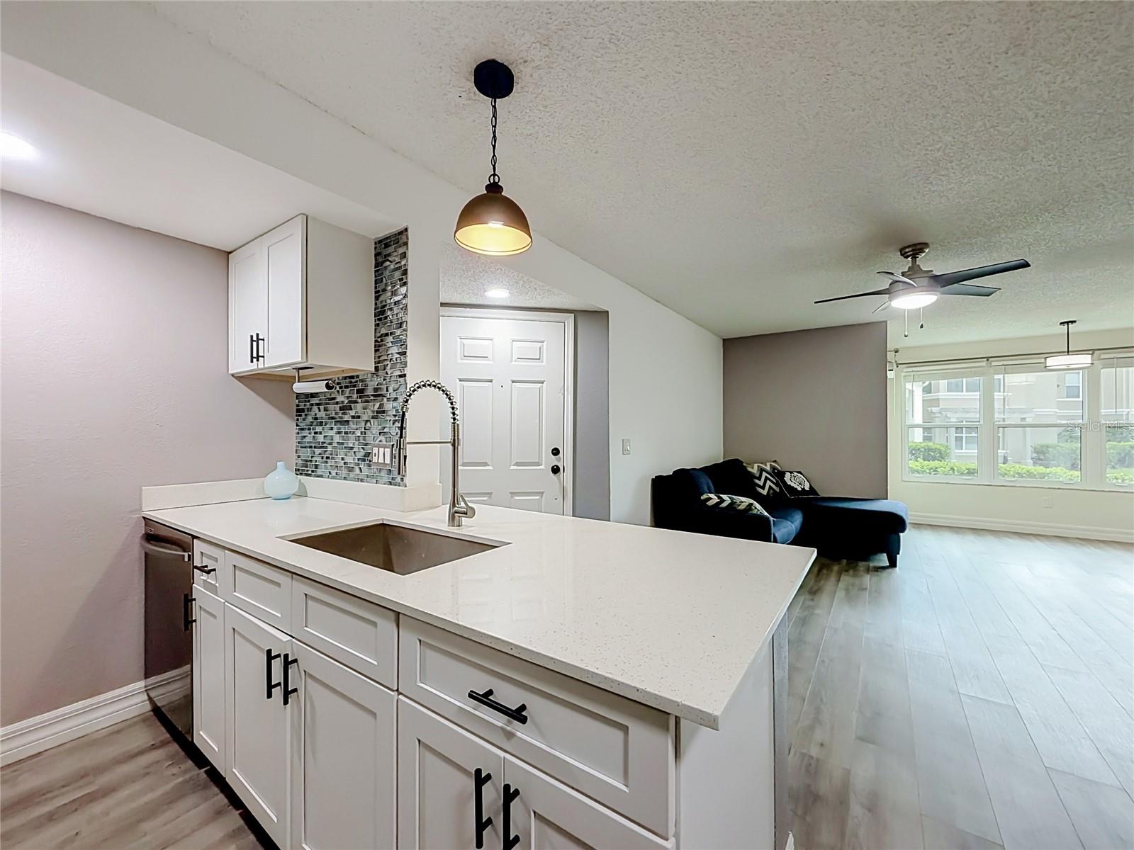 5144 CONROY RD #13, ORLANDO, FL — photo 7