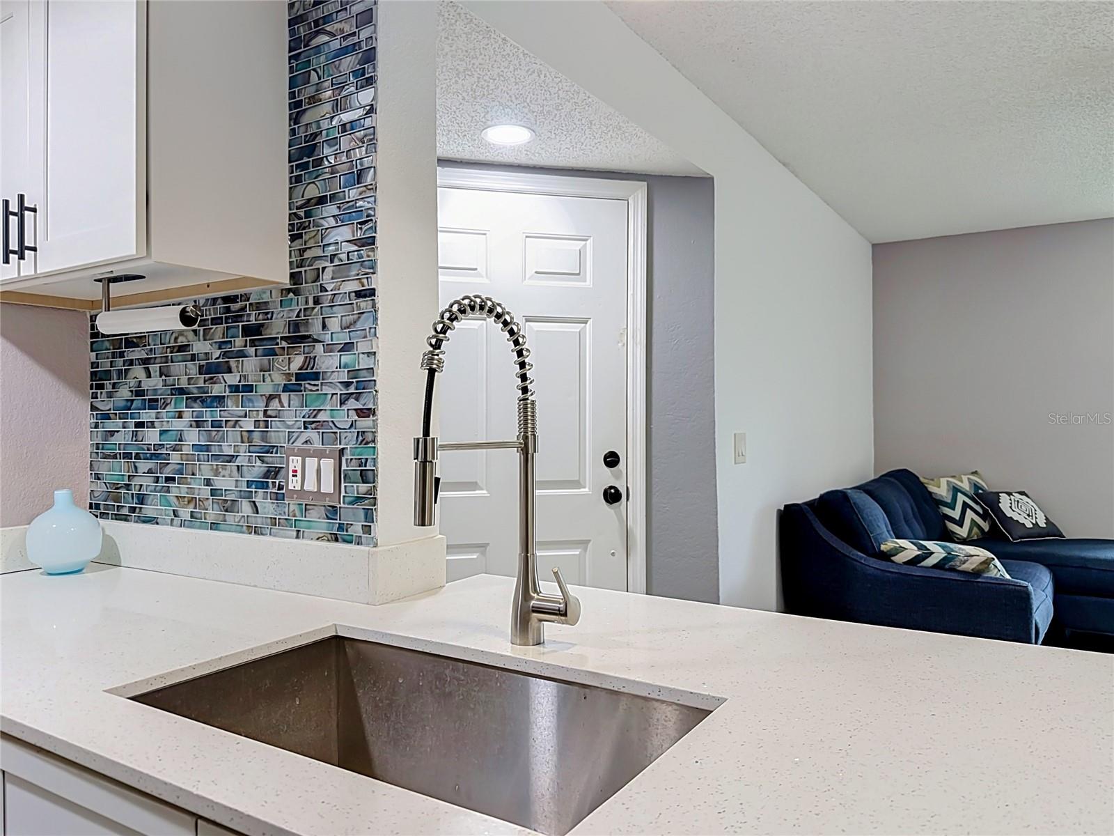 5144 CONROY RD #13, ORLANDO, FL — photo 8