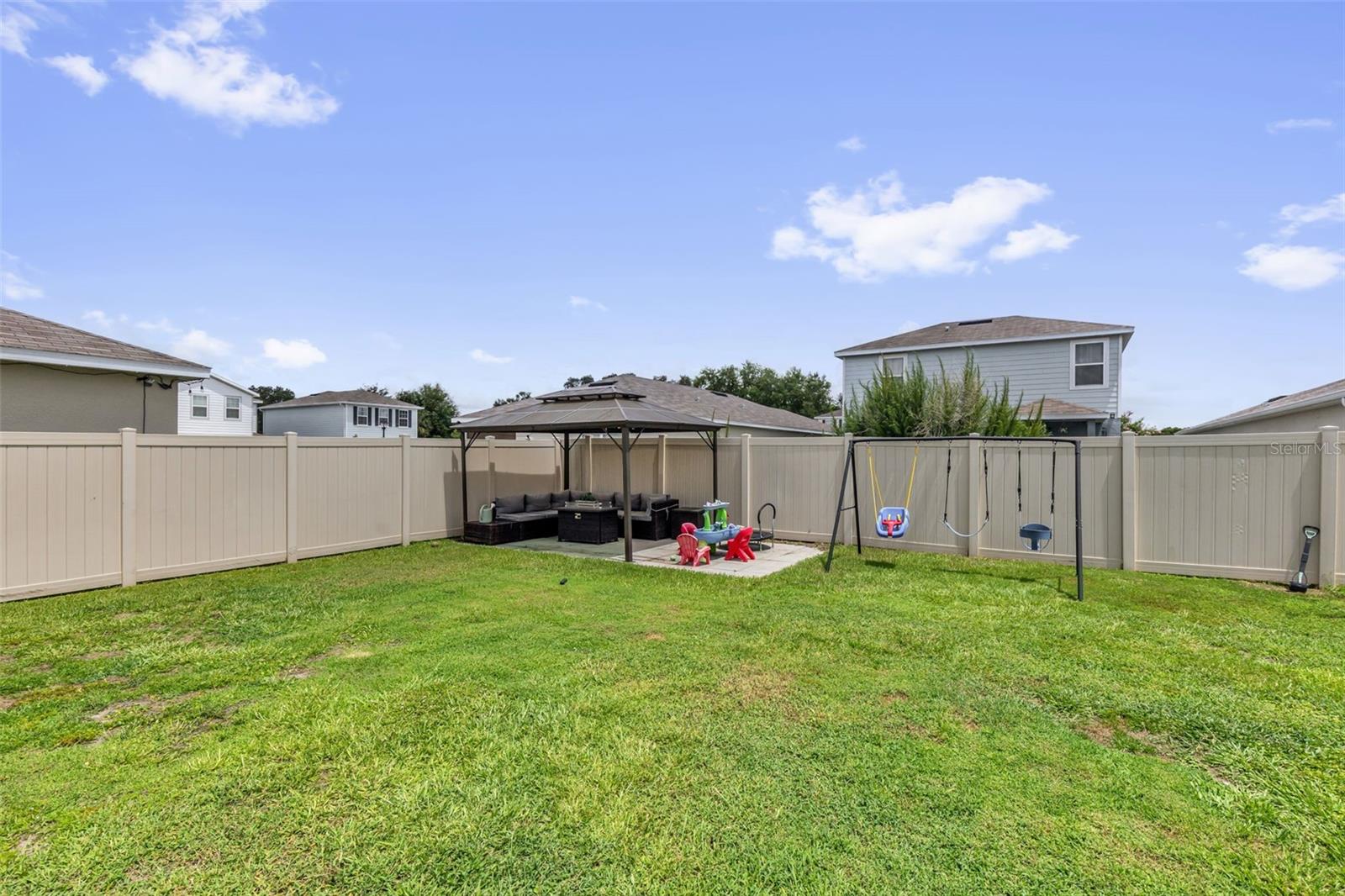 35179 BRIENNE ST, ZEPHYRHILLS, FL — photo 32