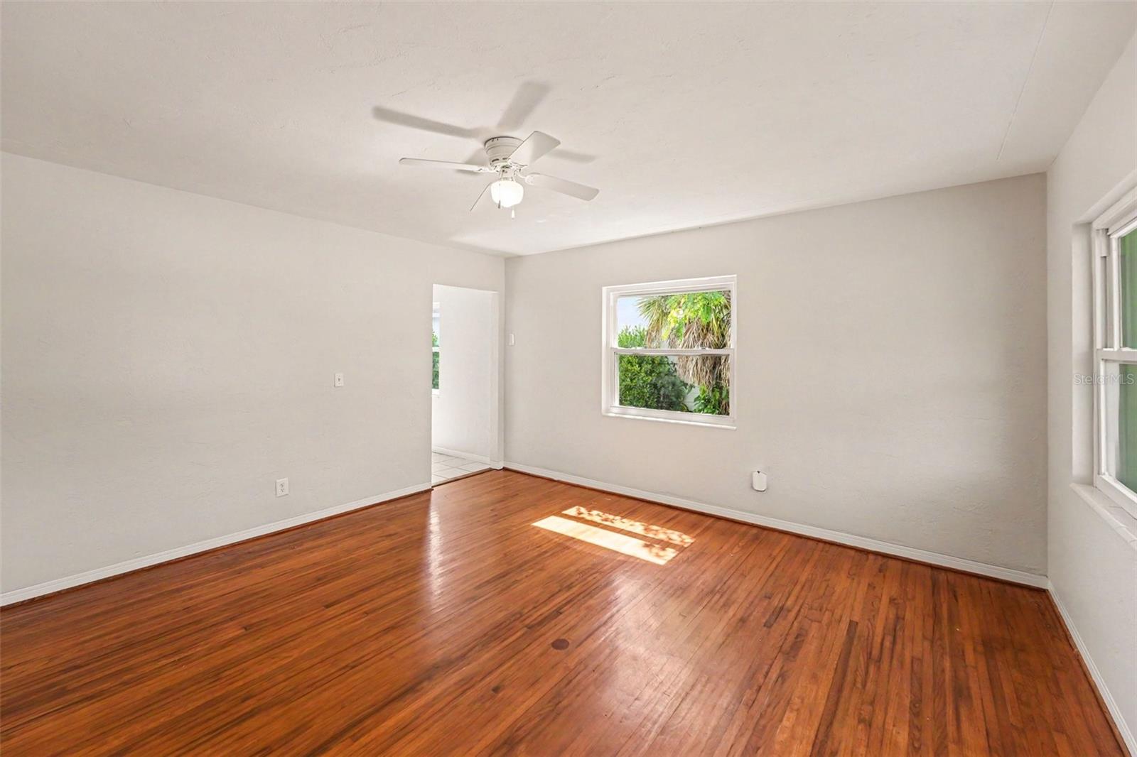 2343 36TH AVE N, ST PETERSBURG, FL — photo 6