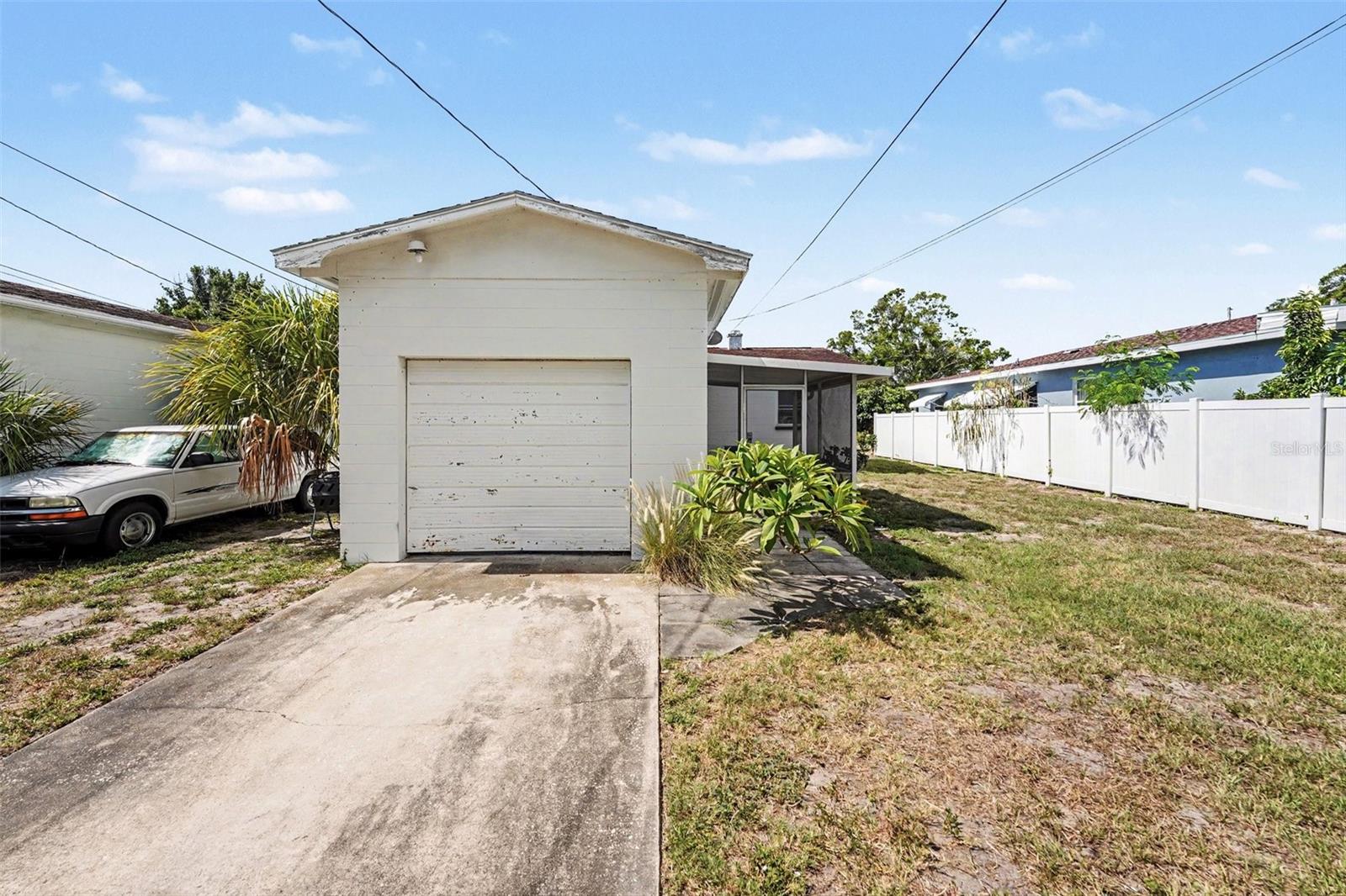 2343 36TH AVE N, ST PETERSBURG, FL — photo 13
