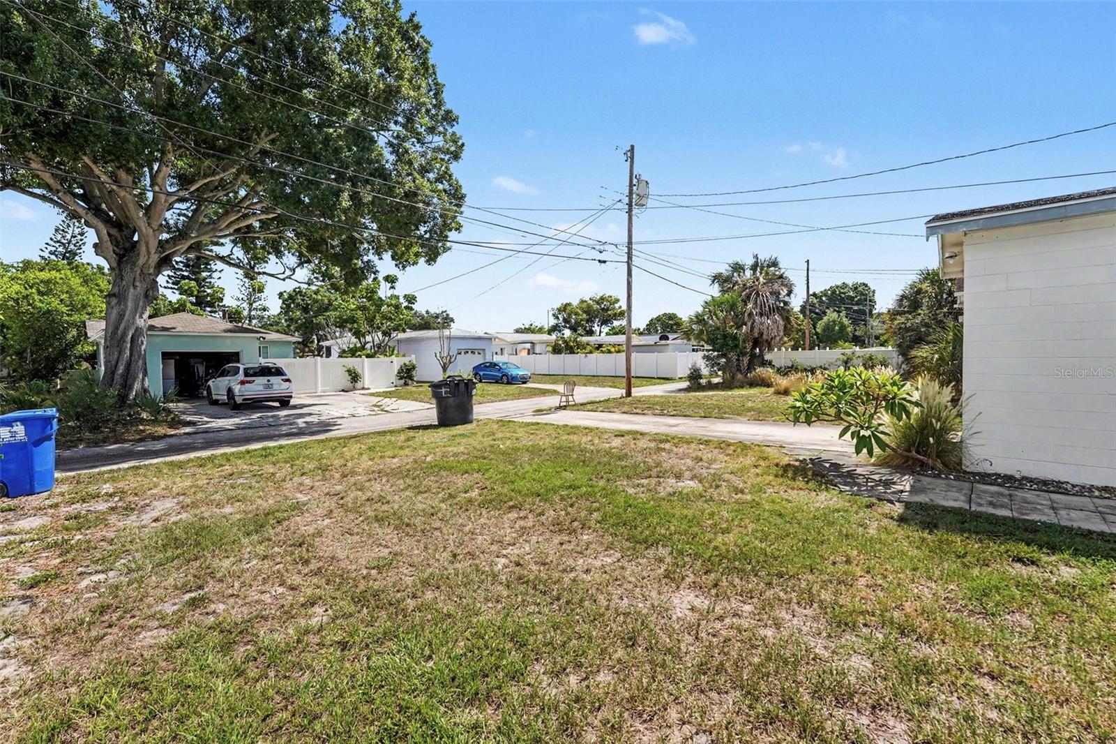 2343 36TH AVE N, ST PETERSBURG, FL — photo 14