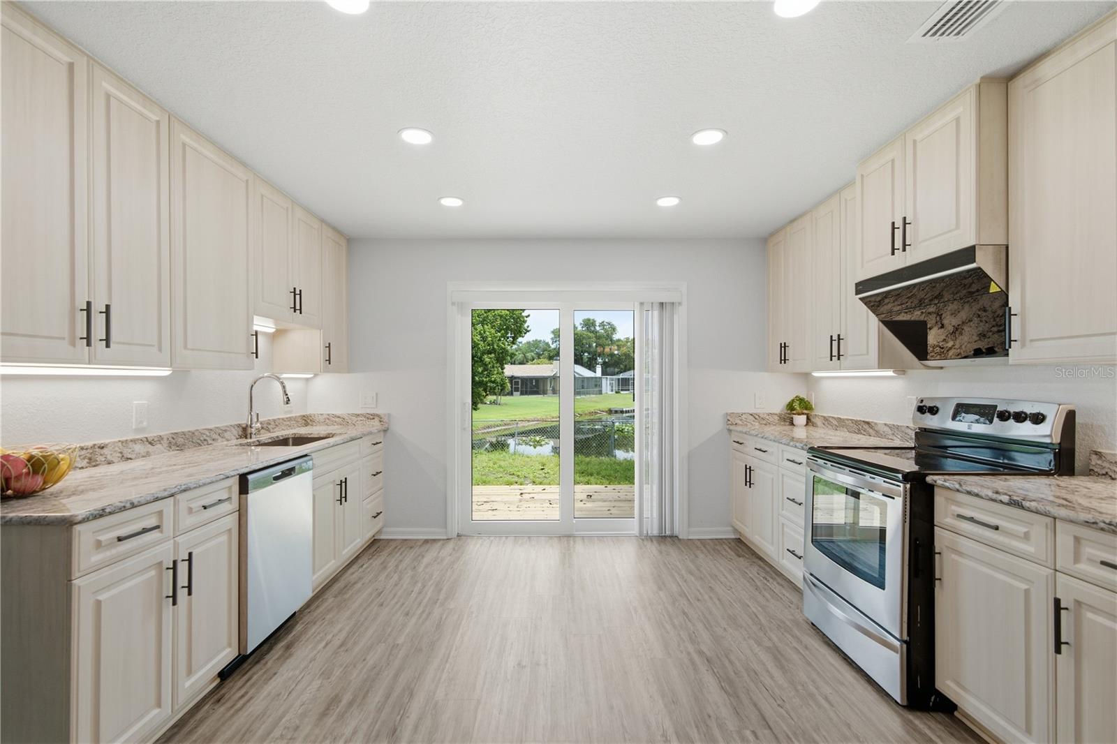 9743 106TH AVE, LARGO, FL — photo 13