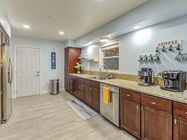5151 DUHME RD, ST PETERSBURG, FL — photo 4