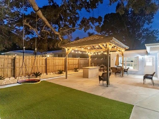 5151 DUHME RD, ST PETERSBURG, FL — photo 48