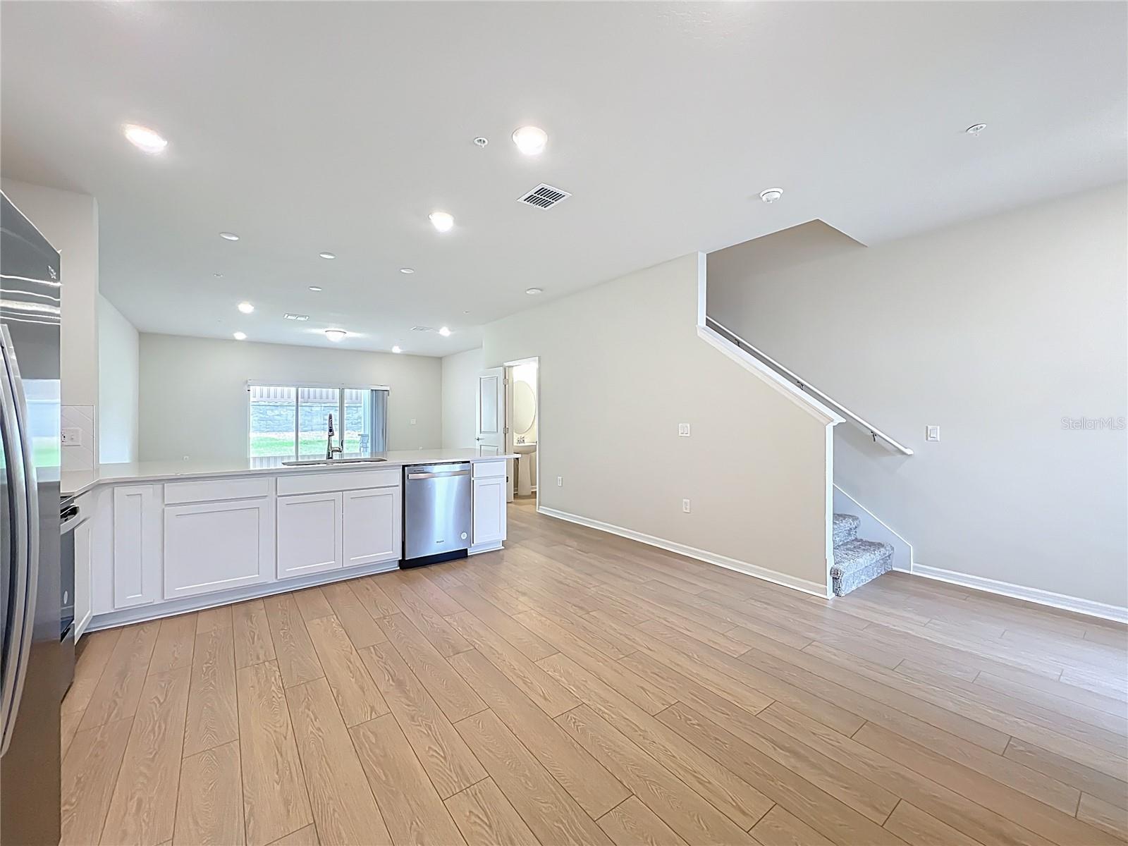 431 MEADOWLAND POINT, OVIEDO, FL — photo 7