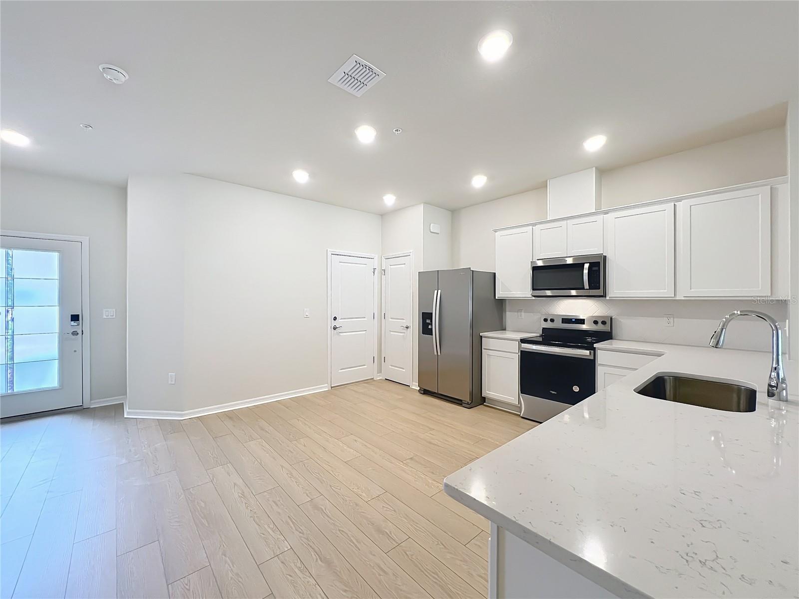 431 MEADOWLAND POINT, OVIEDO, FL — photo 15