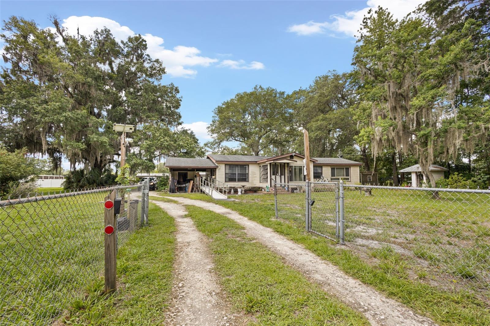 604 W MARKET RD, STARKE, FL — photo 34