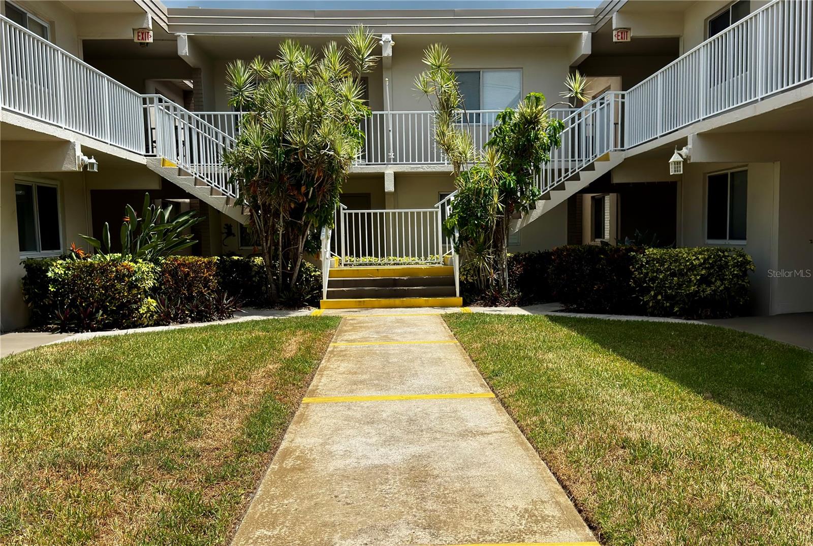 6700 1ST AVE S #103, ST PETERSBURG, FL — photo 3
