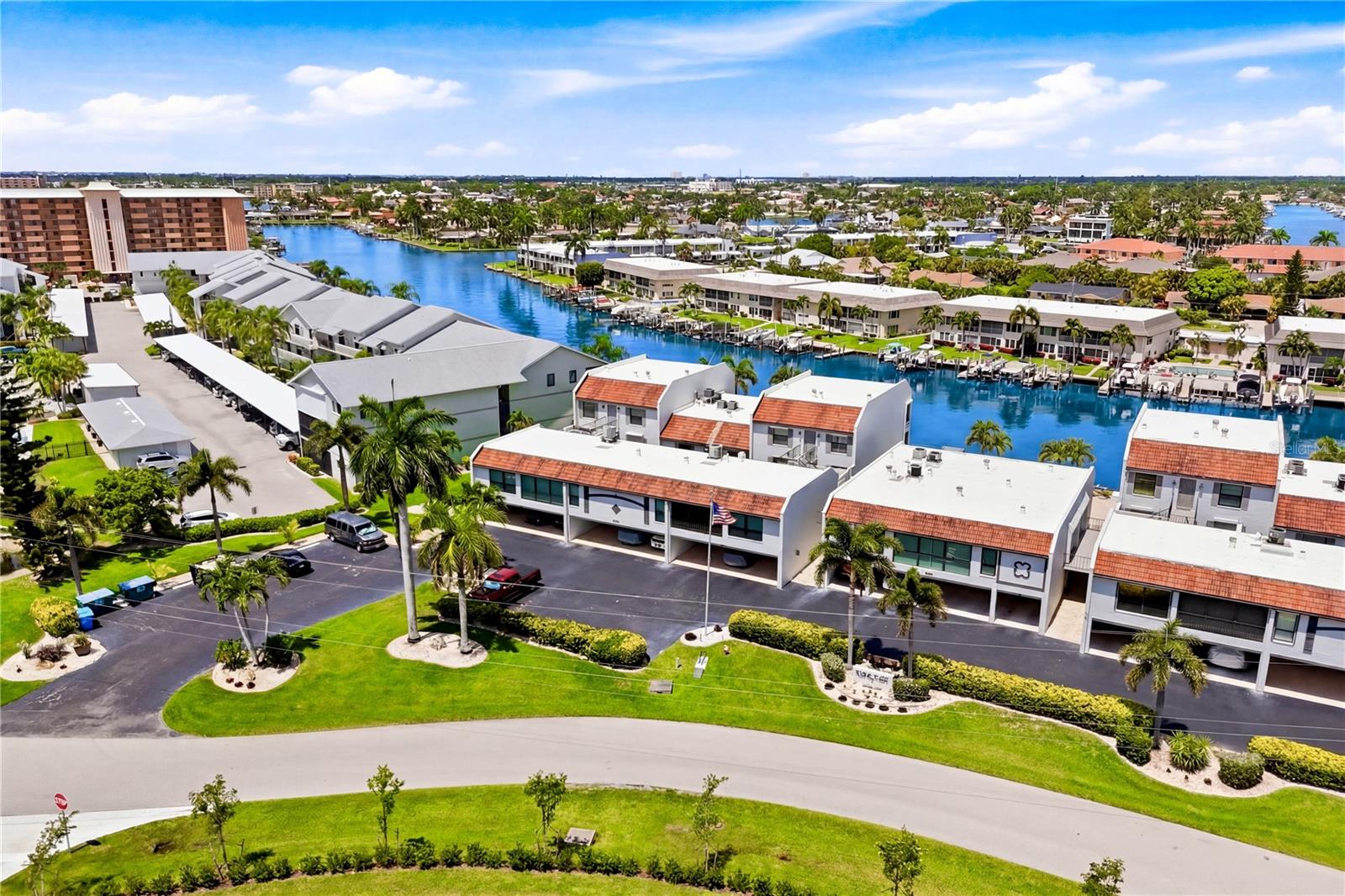 4218 SE 20TH PL #D5, CAPE CORAL, FL — photo 6