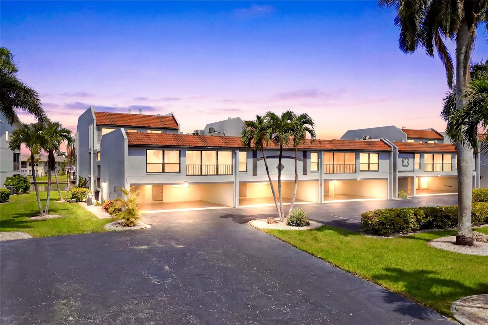 4218 SE 20TH PL #D5, CAPE CORAL, FL — photo 13