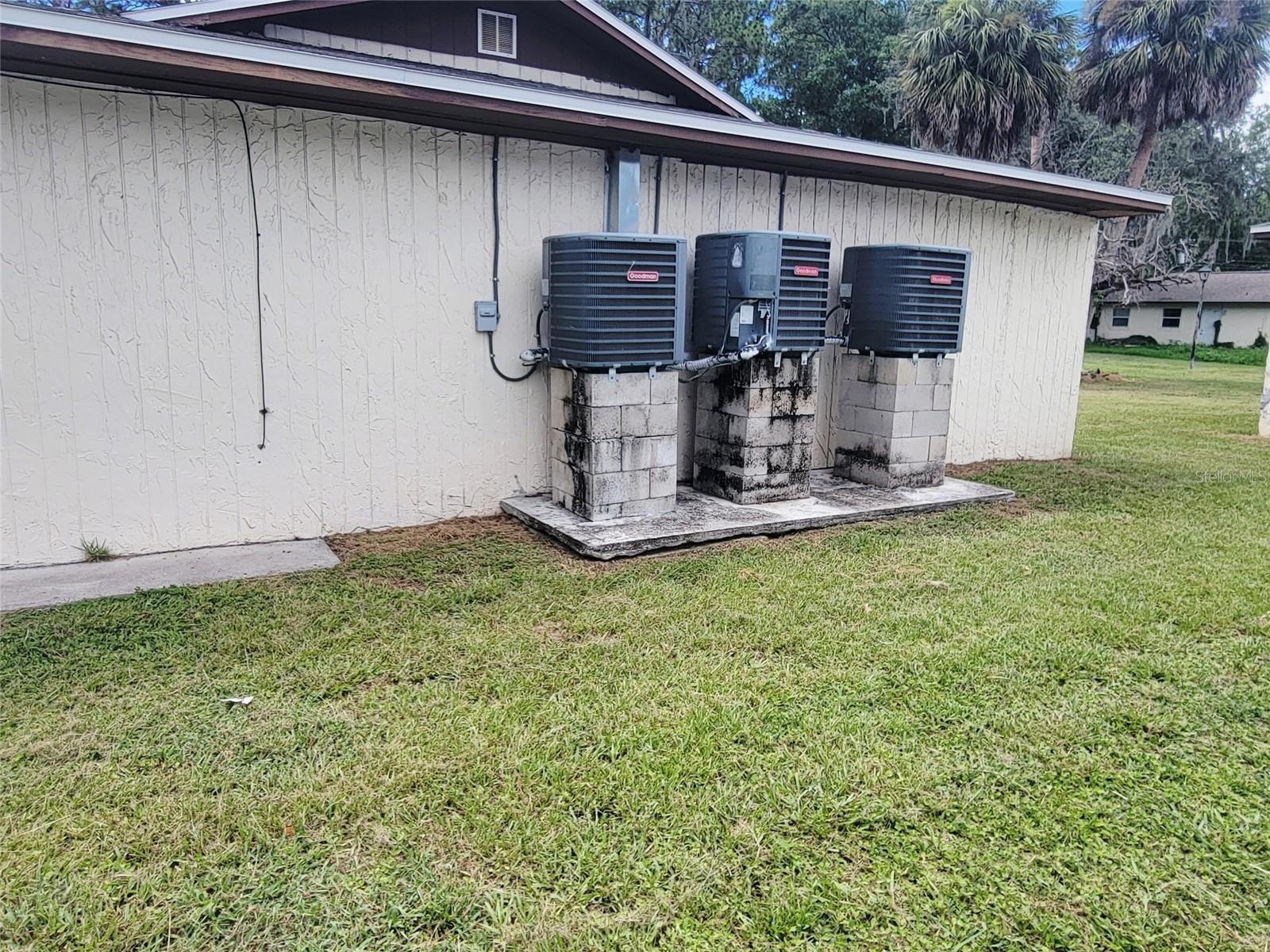 753 NE 9TH ST, CRYSTAL RIVER, FL — photo 6
