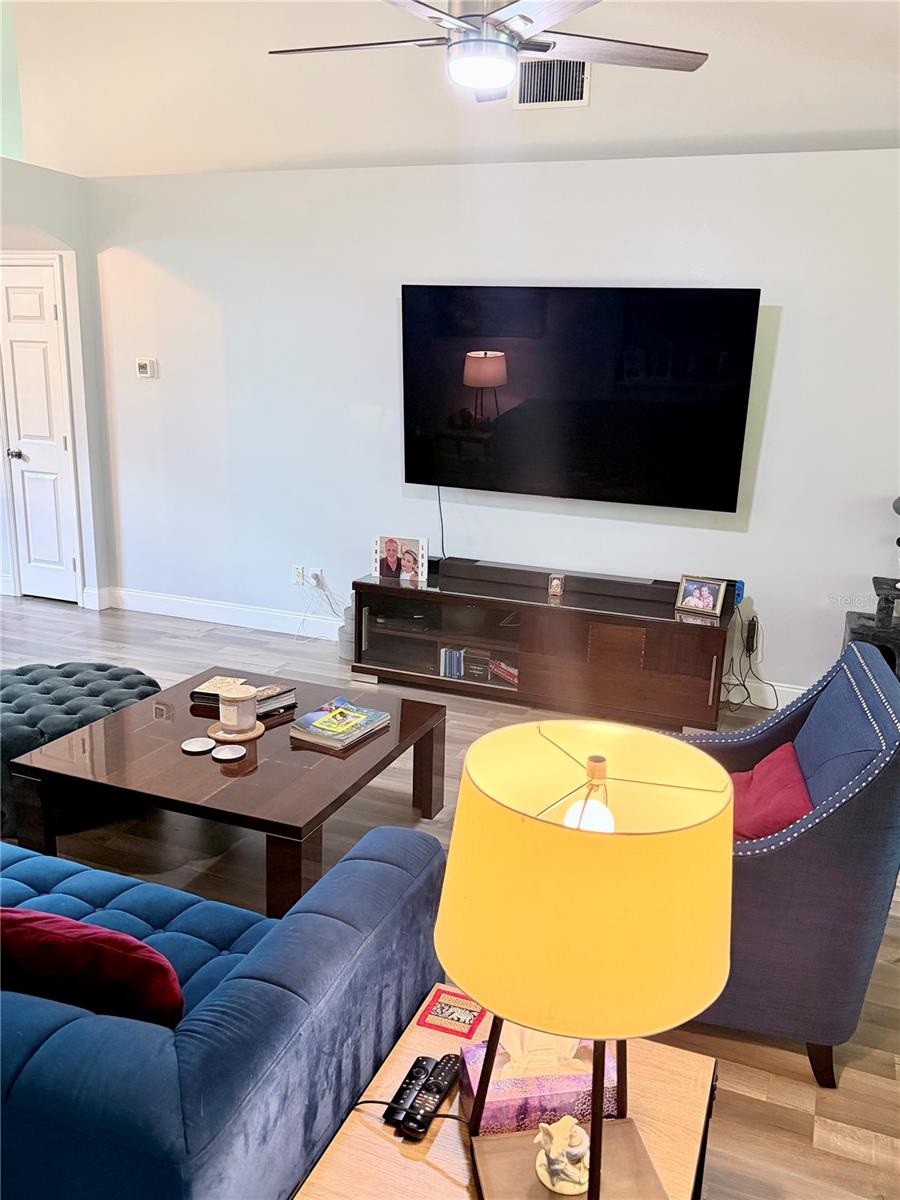 1808 POWDER RIDGE DR, VALRICO, FL — photo 11