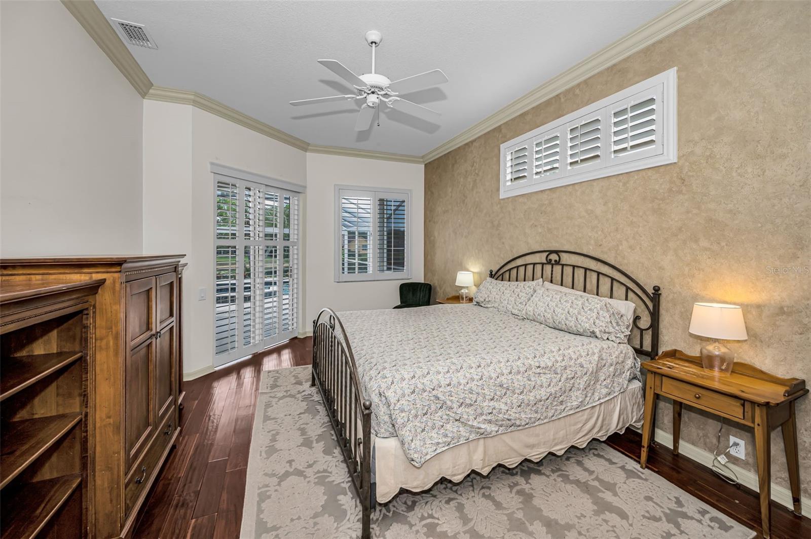 4084 LIGUSTRUM DR, PALM HARBOR, FL — photo 14
