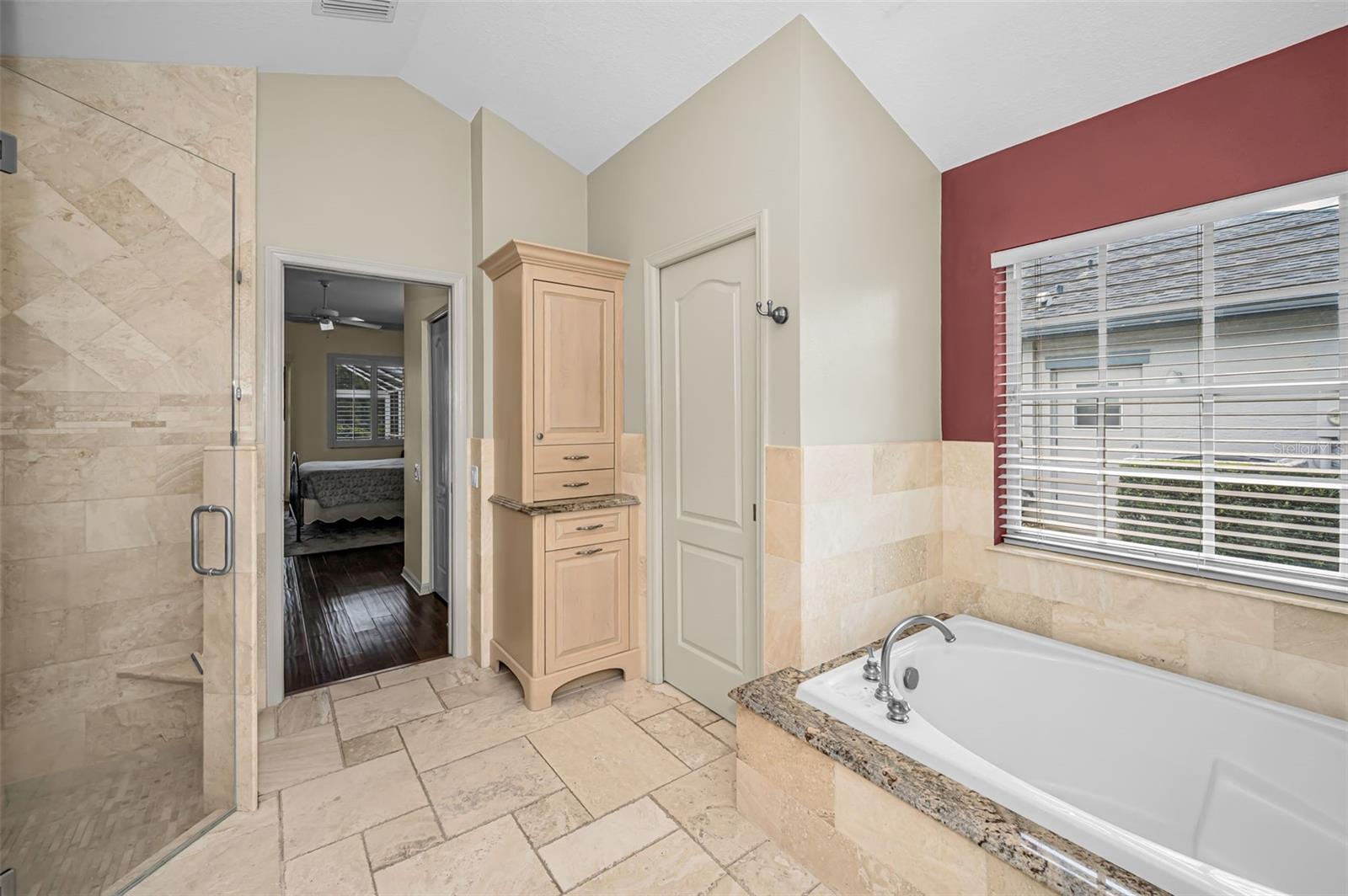 4084 LIGUSTRUM DR, PALM HARBOR, FL — photo 18