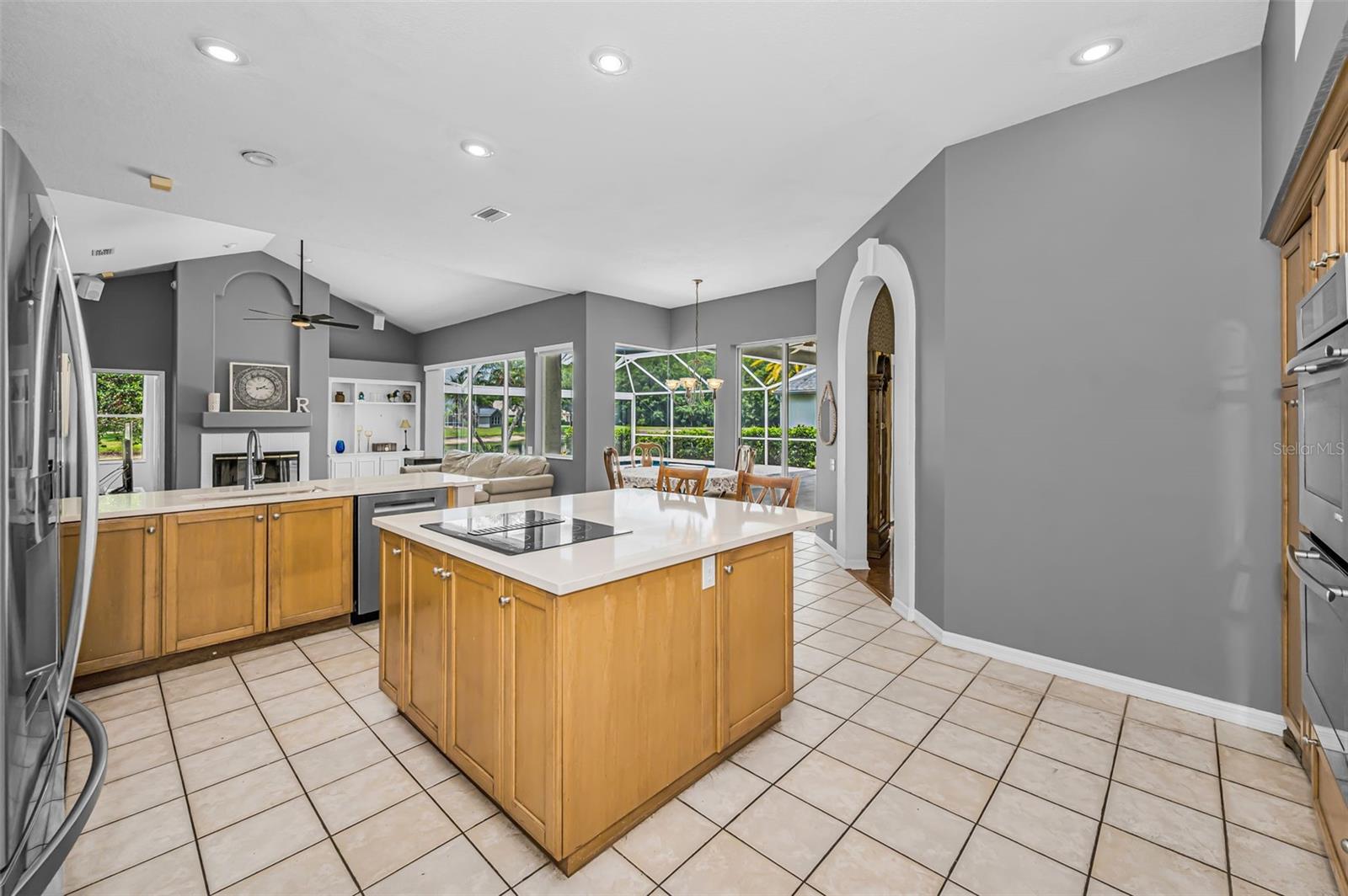 4084 LIGUSTRUM DR, PALM HARBOR, FL — photo 55