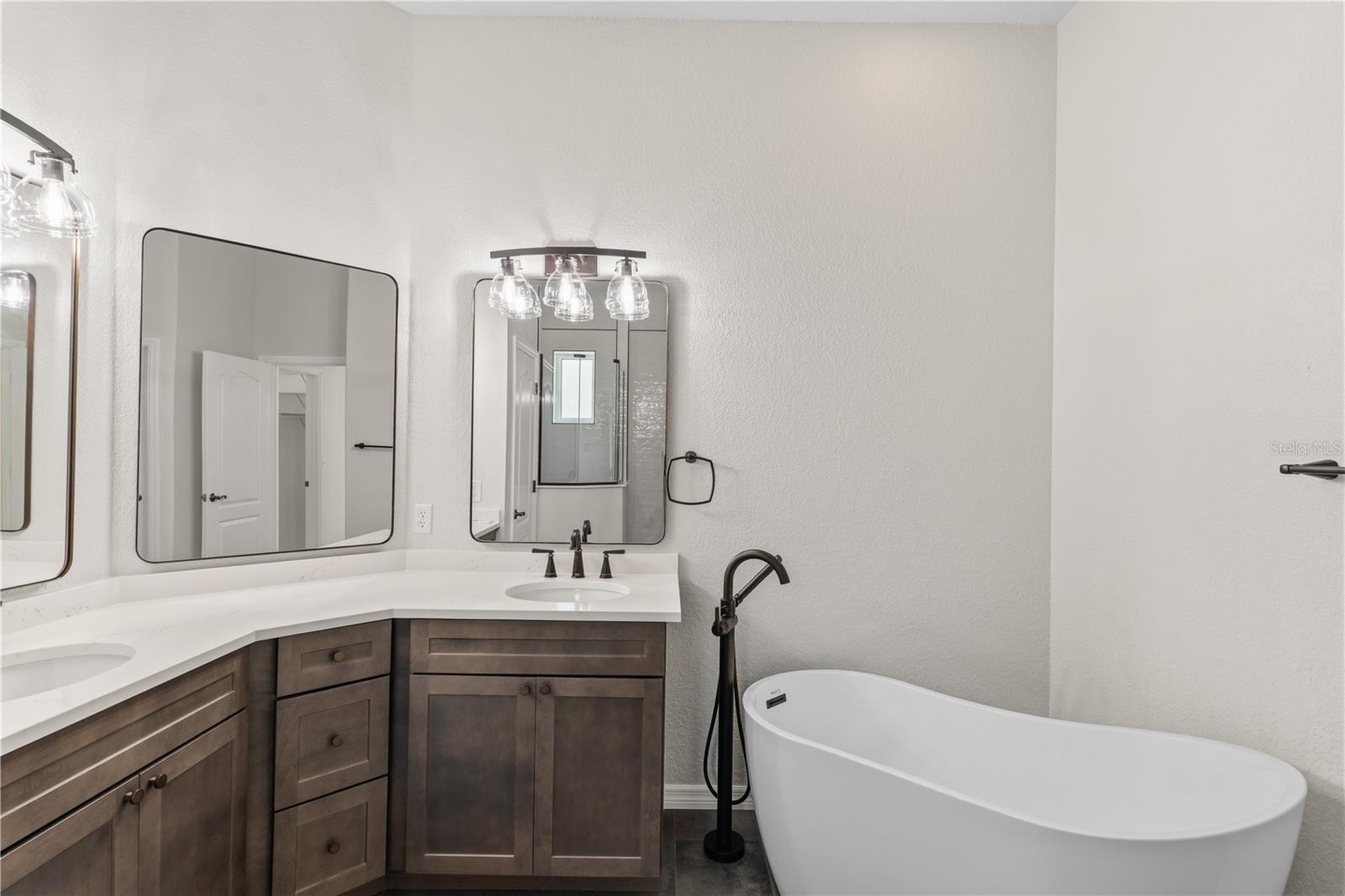1165 BOUNDARY BLVD, ROTONDA WEST, FL — photo 22