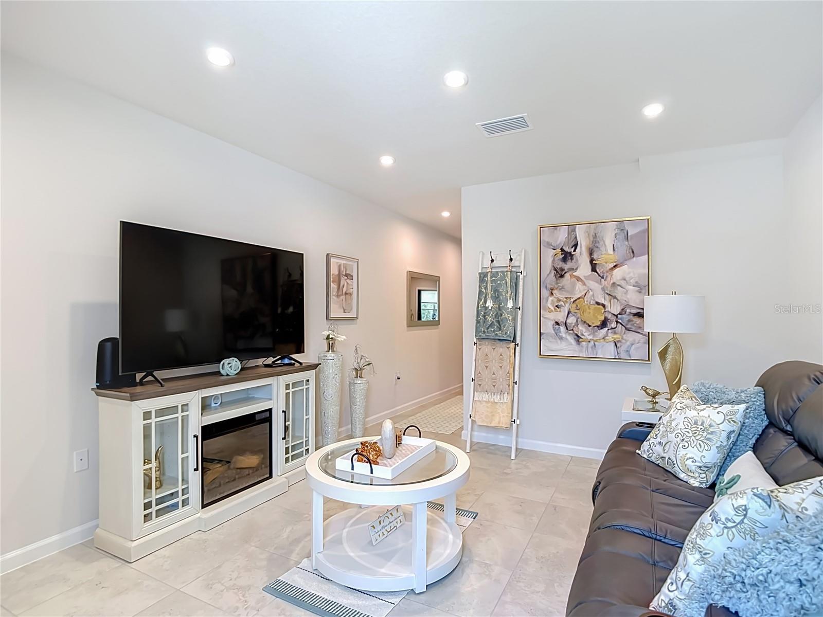 12000 GRIZZLY LN, NEW PORT RICHEY, FL — photo 5