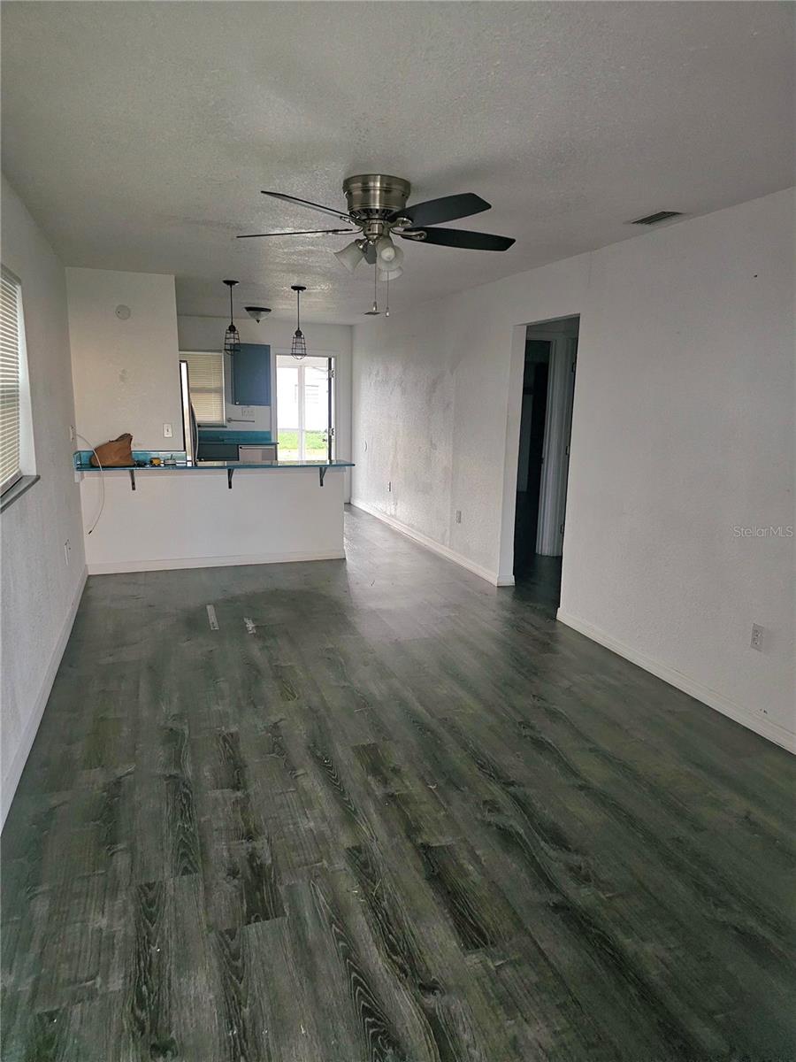 1167 MEMORIAL DR, AVON PARK, FL — photo 2
