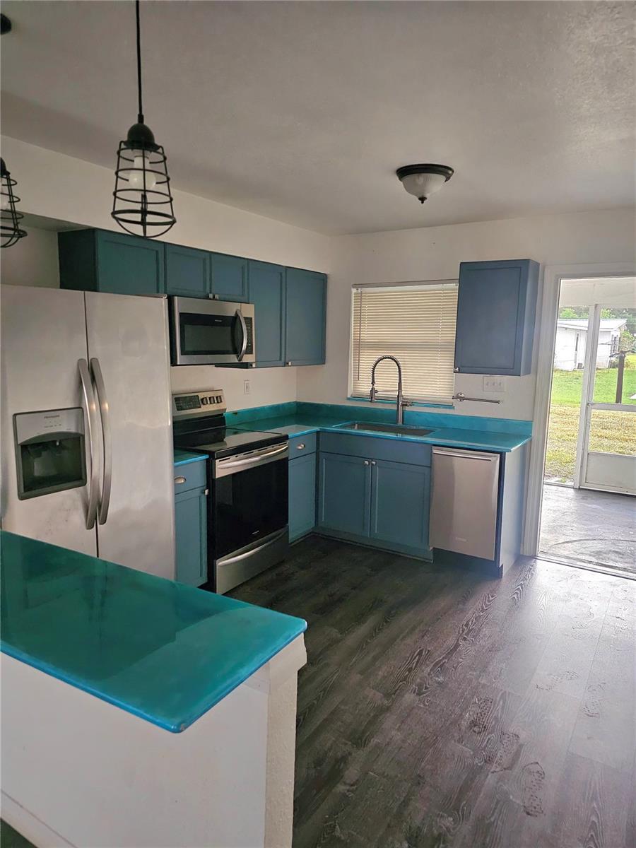 1167 MEMORIAL DR, AVON PARK, FL — photo 3