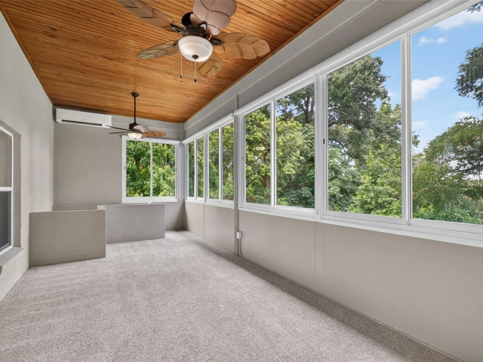 705 HILLTOP CT, MOUNT DORA, FL — photo 37