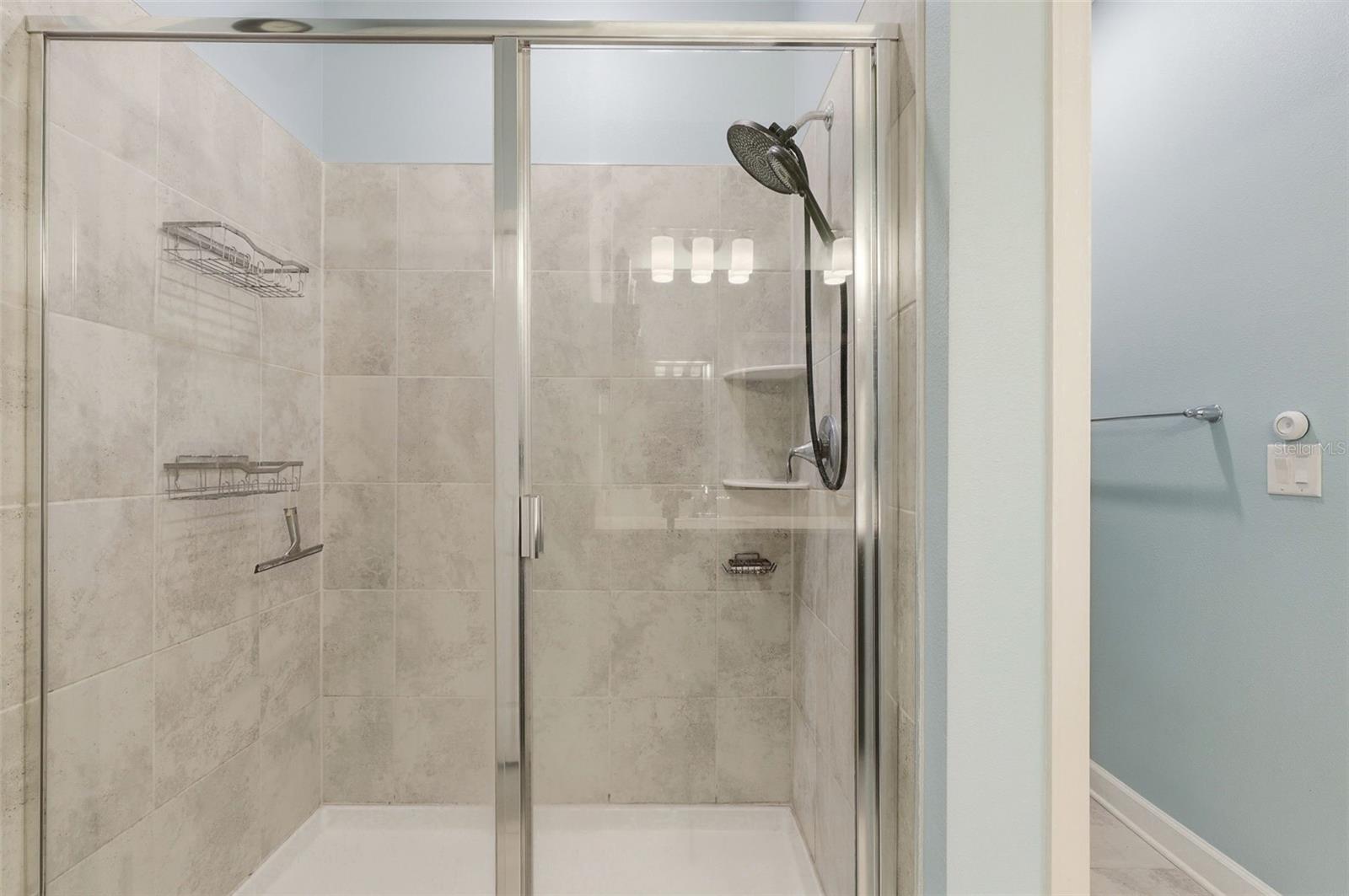 8728 PACIFIC DUNES DR, DAVENPORT, FL — photo 18