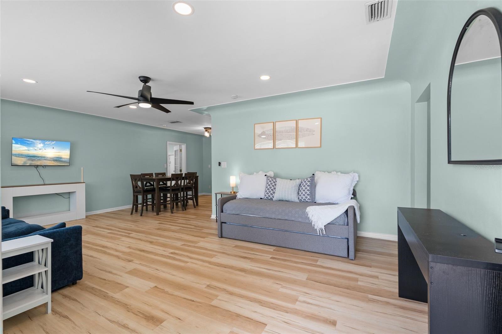 7690 91ST ST, SEMINOLE, FL — photo 4