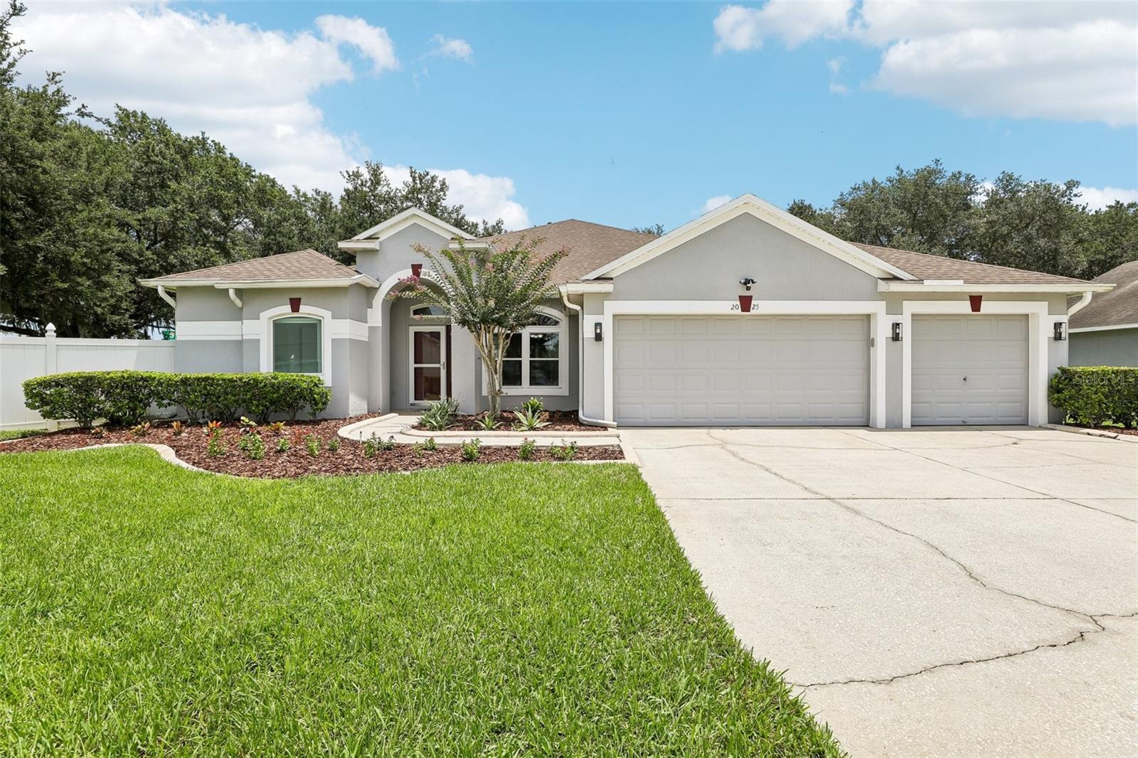 2025 WINTERMERE POINTE DR, WINTER GARDEN, FL