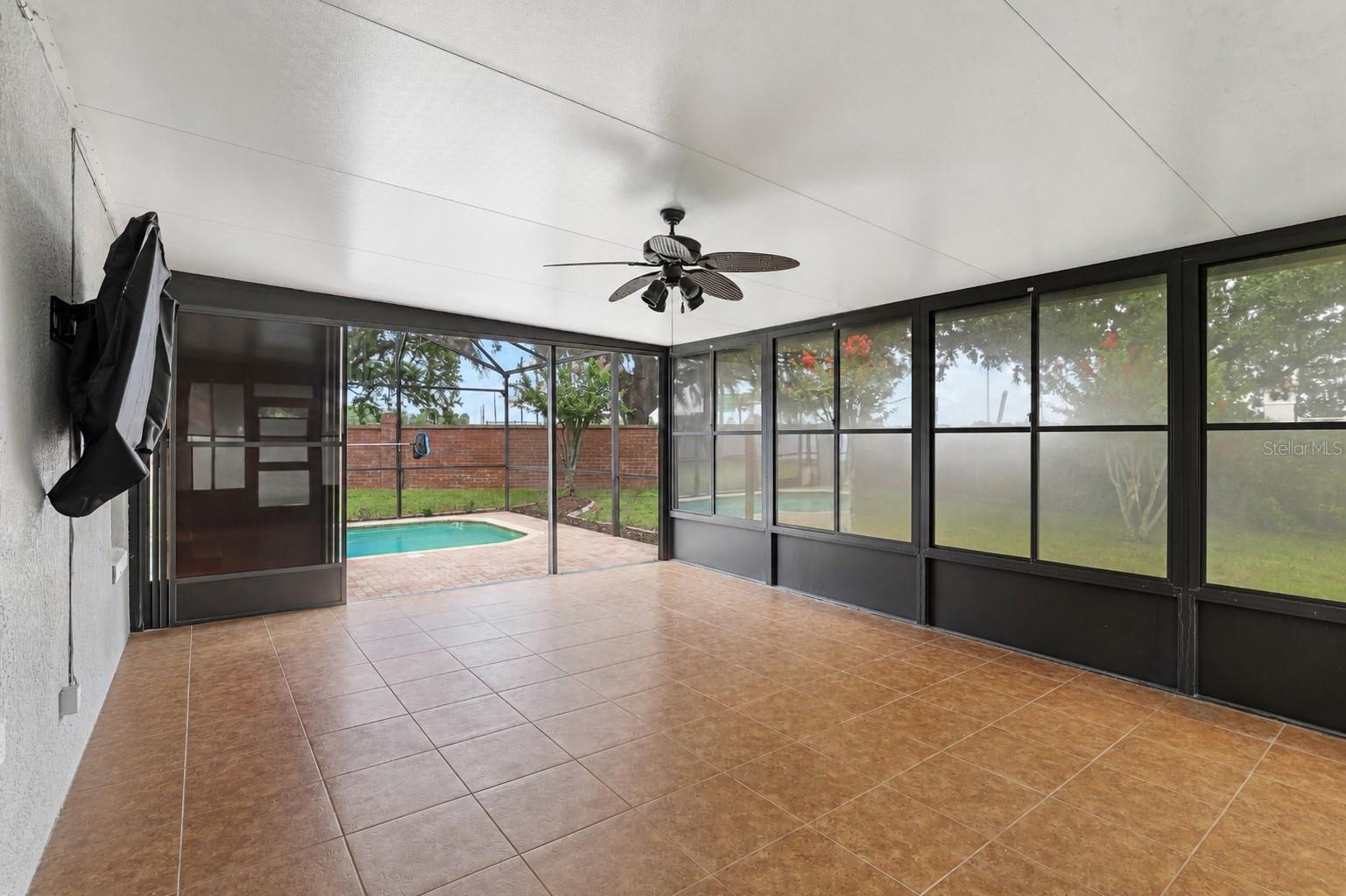 2025 WINTERMERE POINTE DR, WINTER GARDEN, FL — photo 41