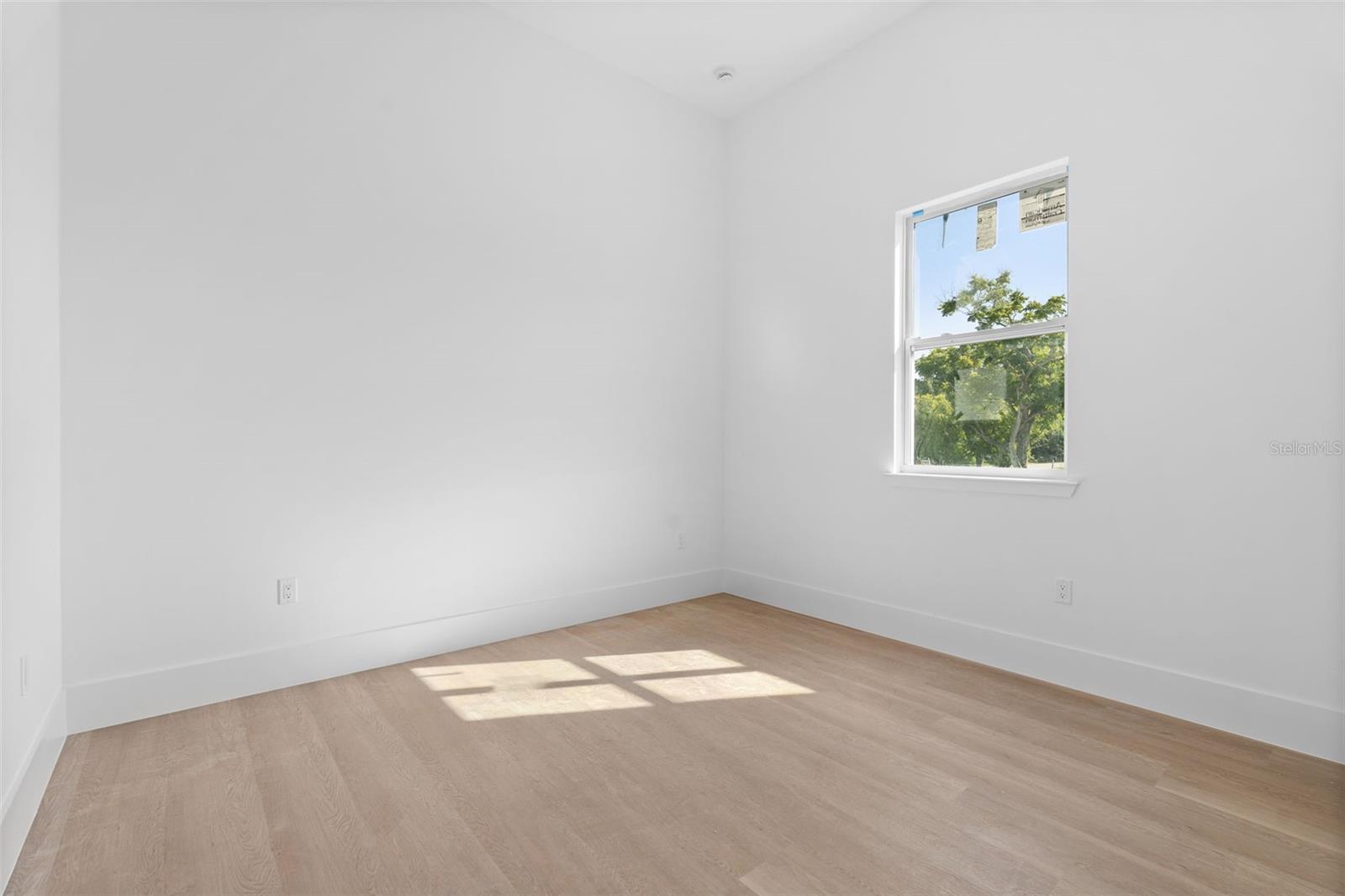 543 CHAMBER ST NW, PORT CHARLOTTE, FL — photo 12