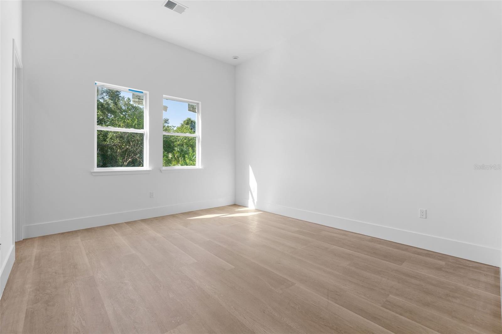 543 CHAMBER ST NW, PORT CHARLOTTE, FL — photo 13