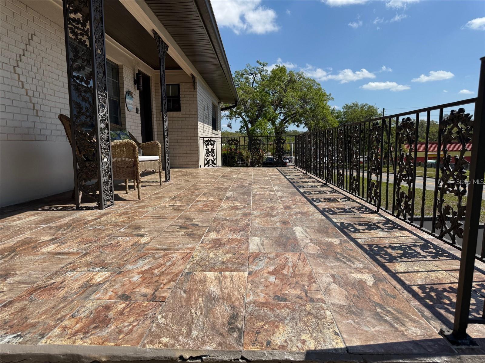5418 RIVERHILLS DR, TEMPLE TERRACE, FL — photo 2