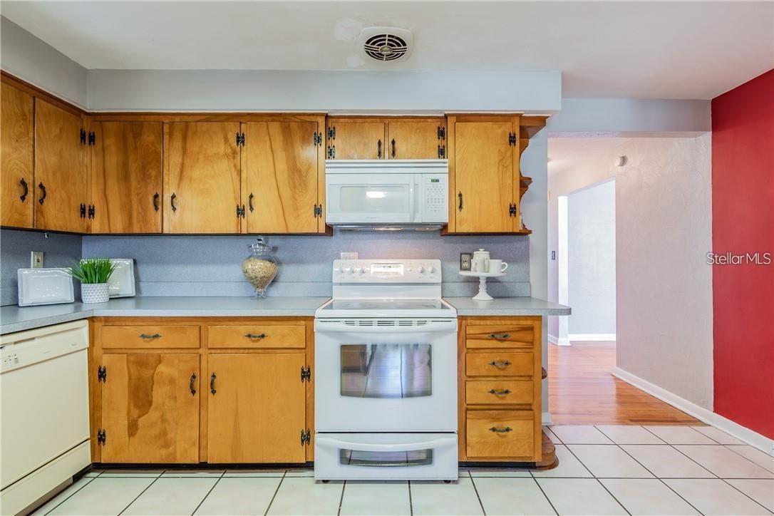 5418 RIVERHILLS DR, TEMPLE TERRACE, FL — photo 14