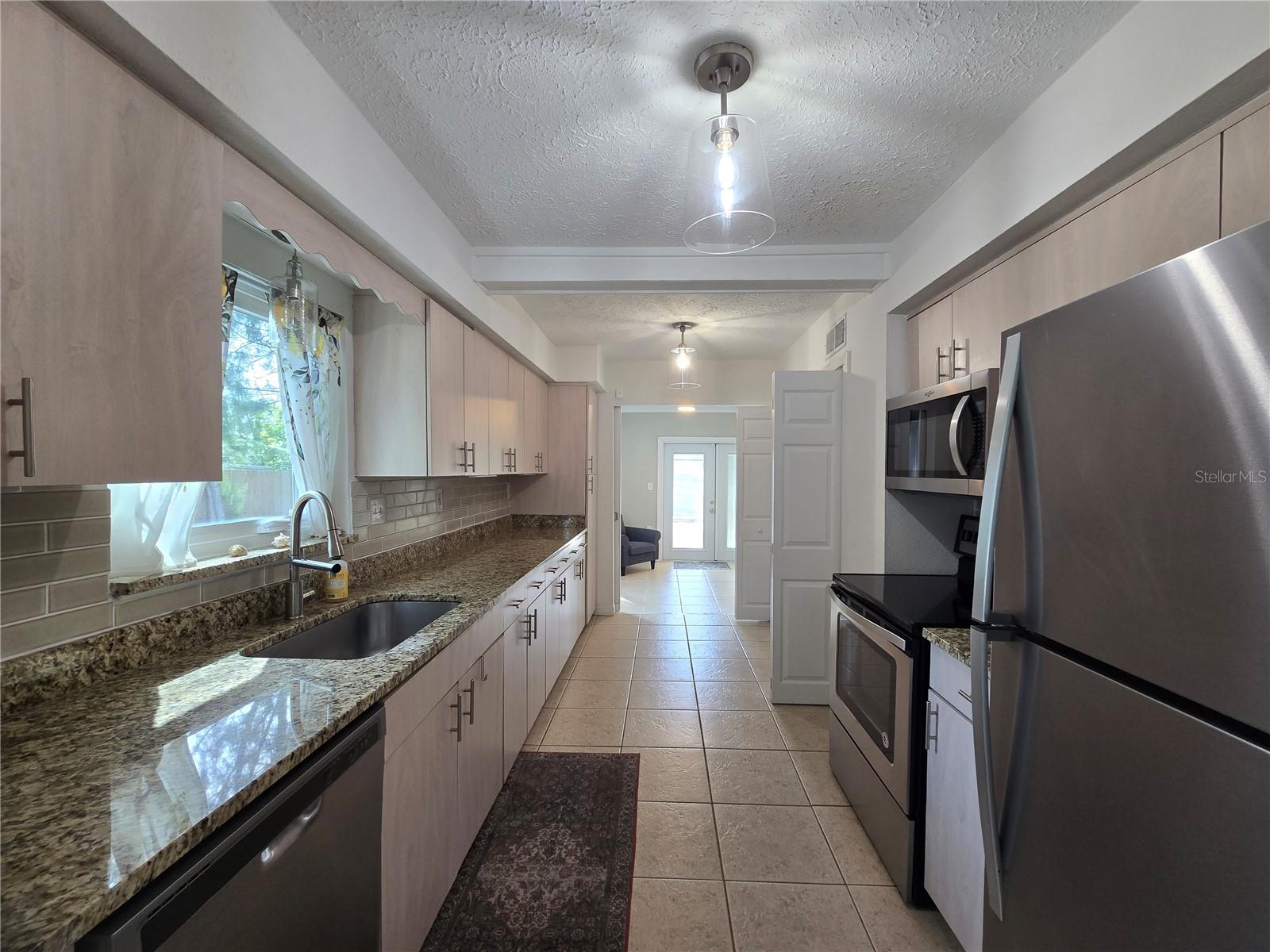 6001 CEDAR ST NE, ST PETERSBURG, FL — photo 11