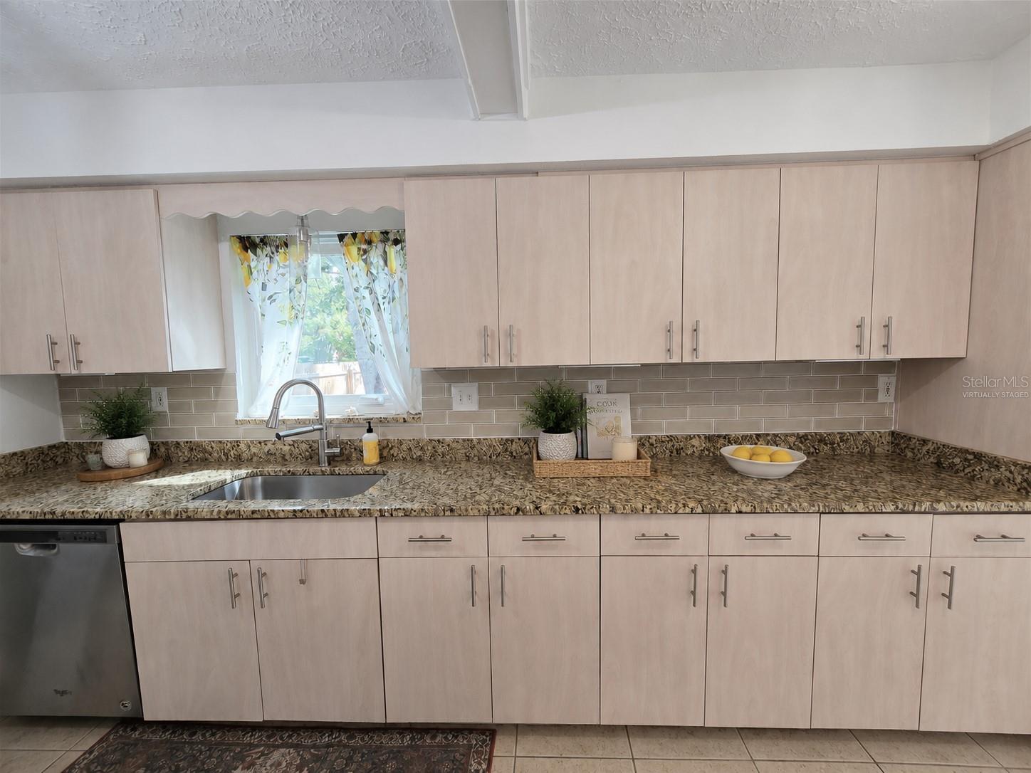6001 CEDAR ST NE, ST PETERSBURG, FL — photo 14