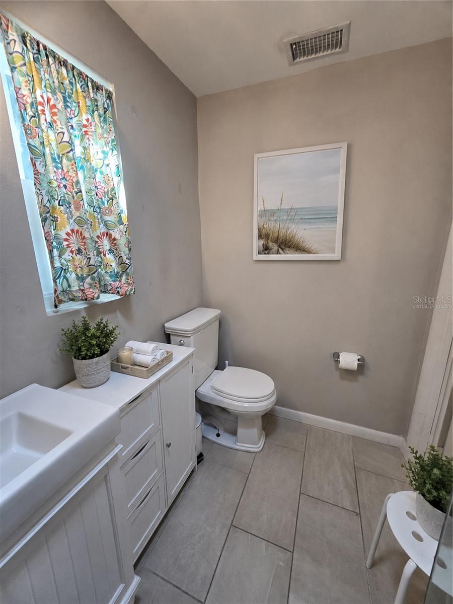 6001 CEDAR ST NE, ST PETERSBURG, FL — photo 32