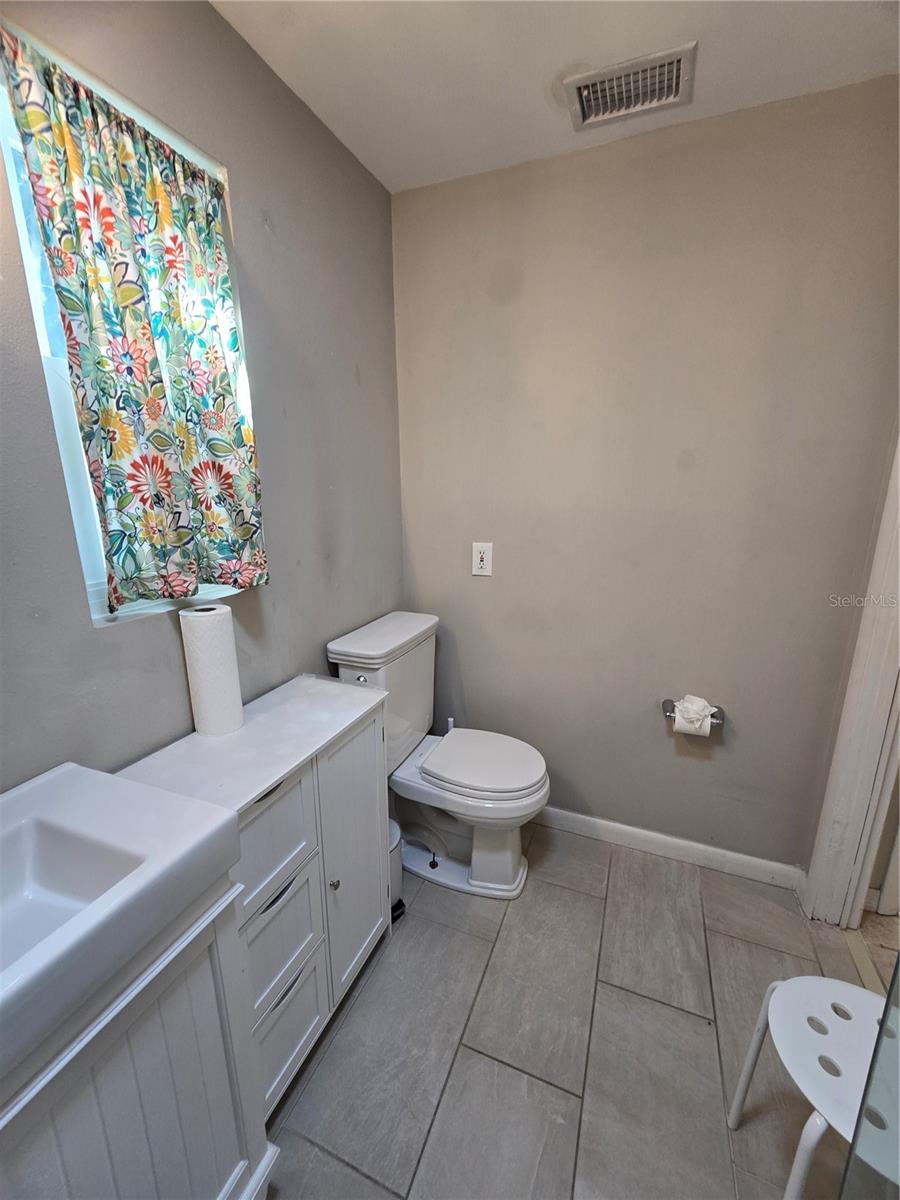 6001 CEDAR ST NE, ST PETERSBURG, FL — photo 33